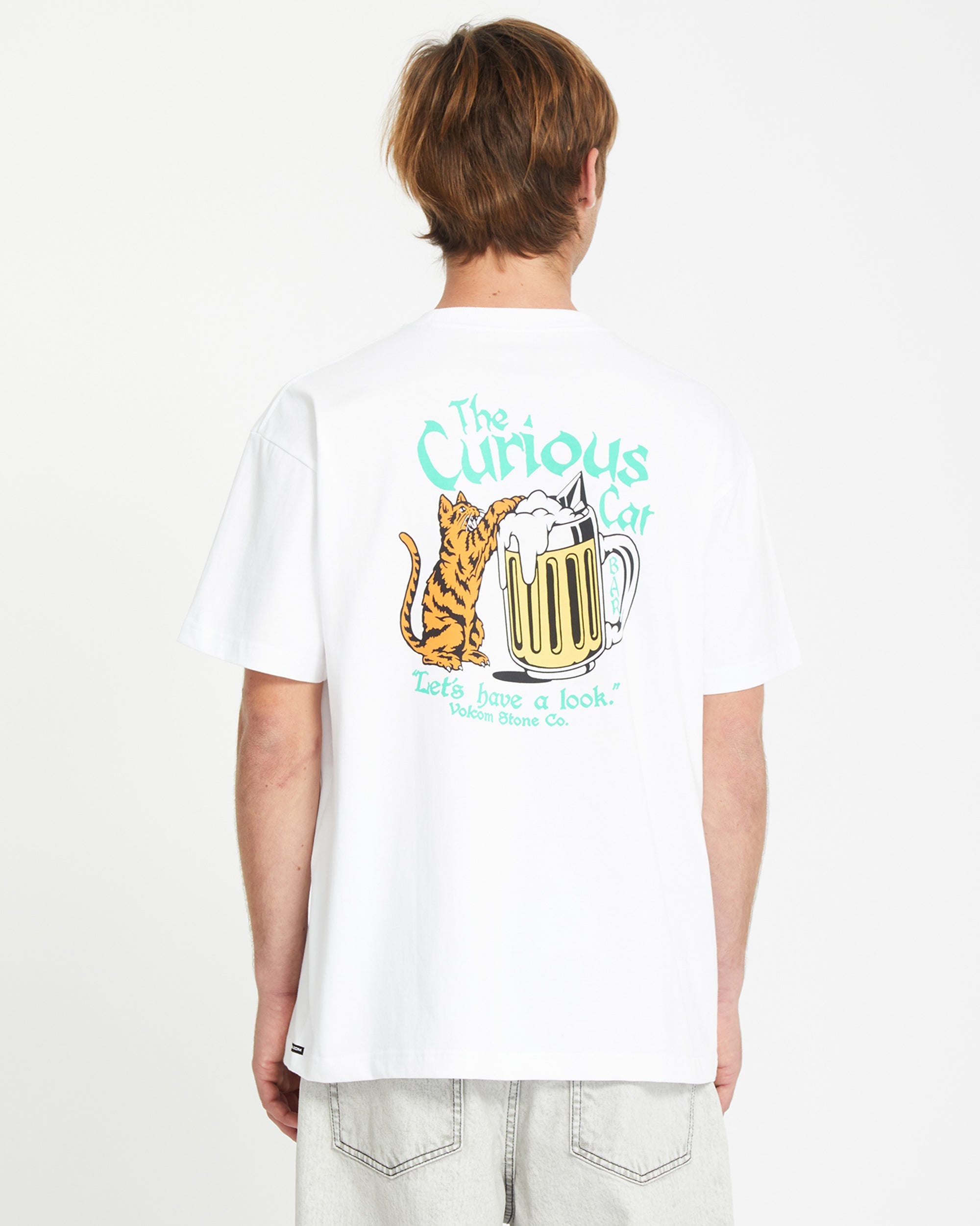 SEQUEL CURIOUSITY 猫 Tシャツ L Curious Cat T-shirt - BLACK - Men - Volcom EU – Volcom Europe