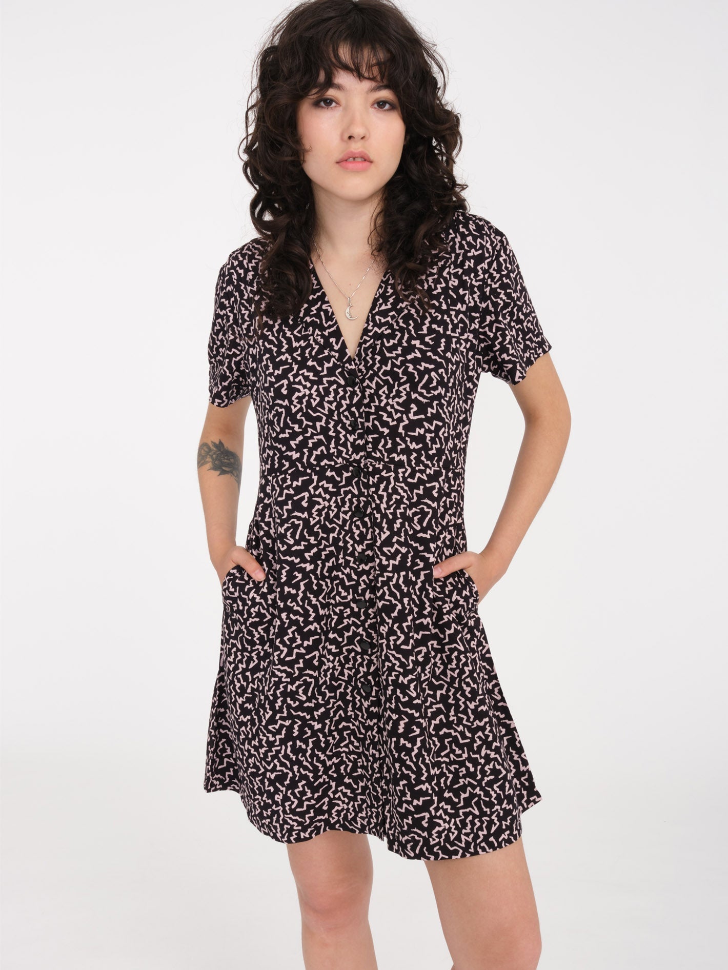 Stormy Tropix Dress - BLACK - Women - Volcom EU – Volcom Europe