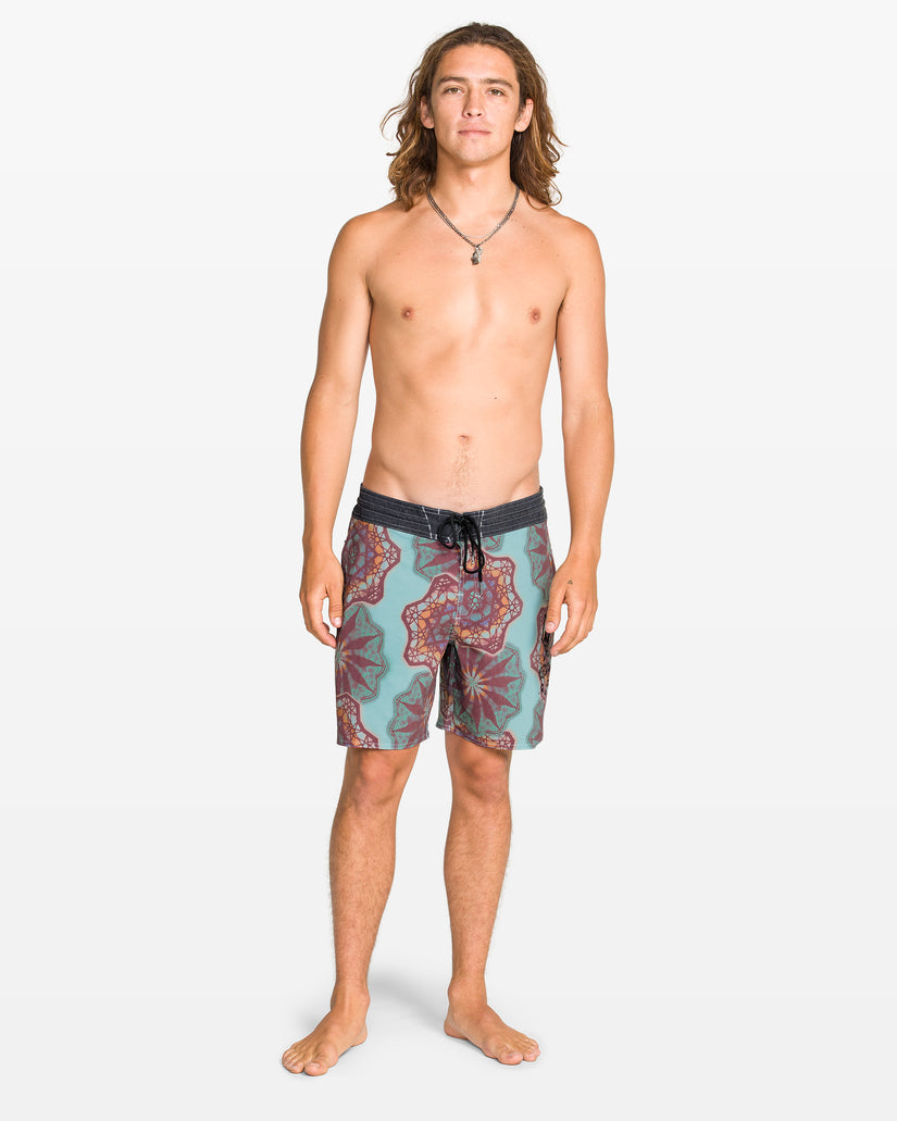 Pcs Star Shields Stoney 18" Boardshort - Black