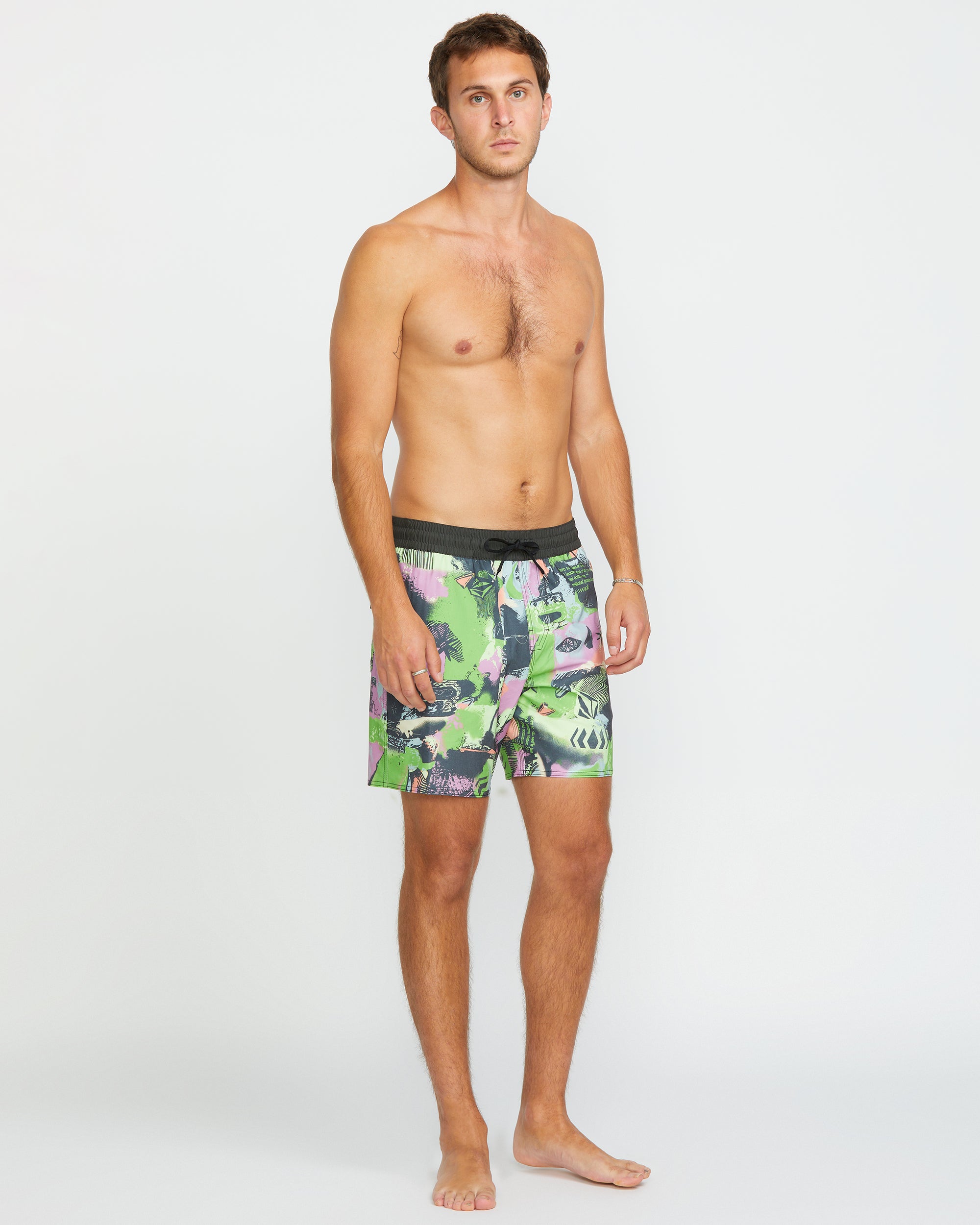 Stoney Trunk 17 Volcom Boardshorts in violetdust for men – TITUS