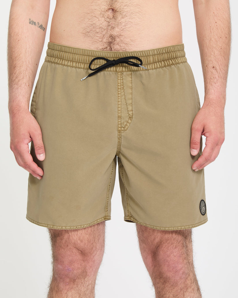 Center Trunk 17" Boardshort - Desert