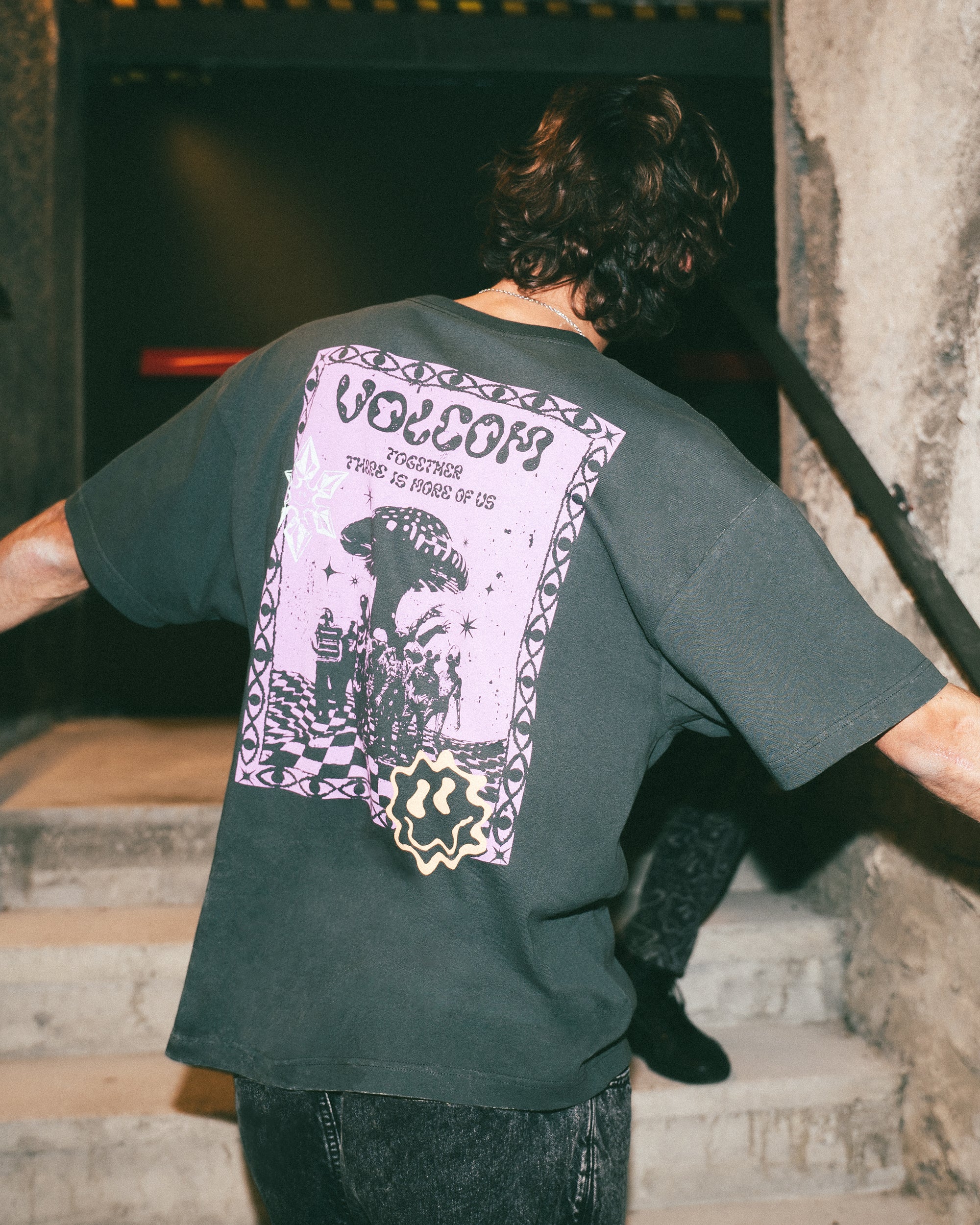 Filip Rygalski T-shirt - STEALTH - Men - Volcom EU – Volcom Europe