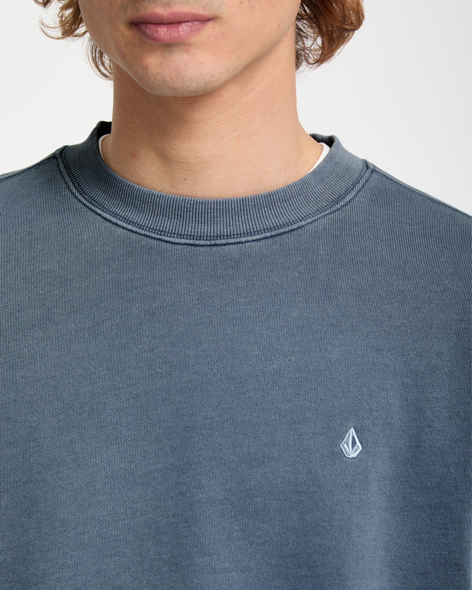 Single Stone Sweatshirt - Blue Wash - Men - Volcom EU – Volcom Europe