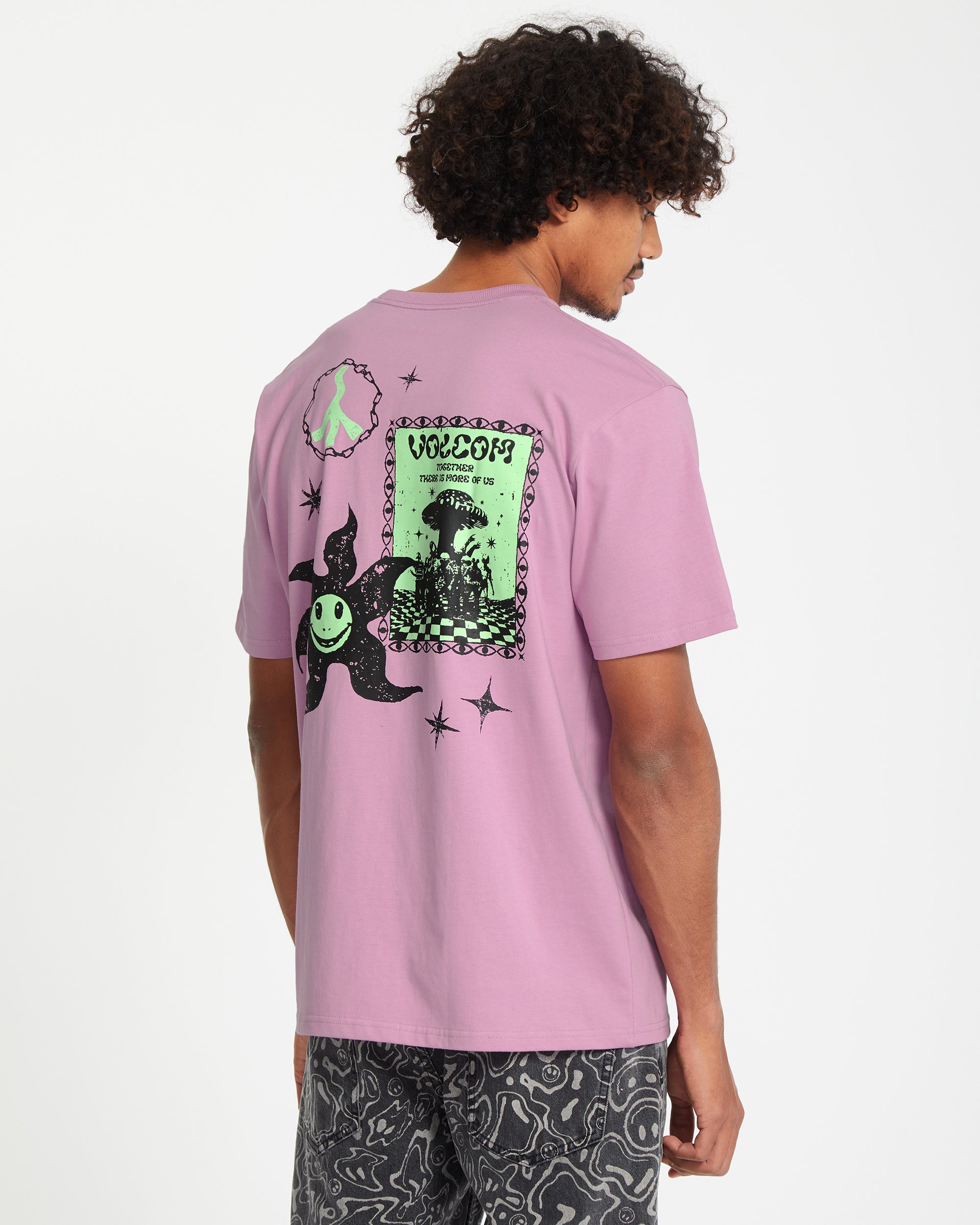 overprint x atoms pink x めるる atmospink×めるる×over print Tシャツ！！！ 前回すぐなくなってしまっ