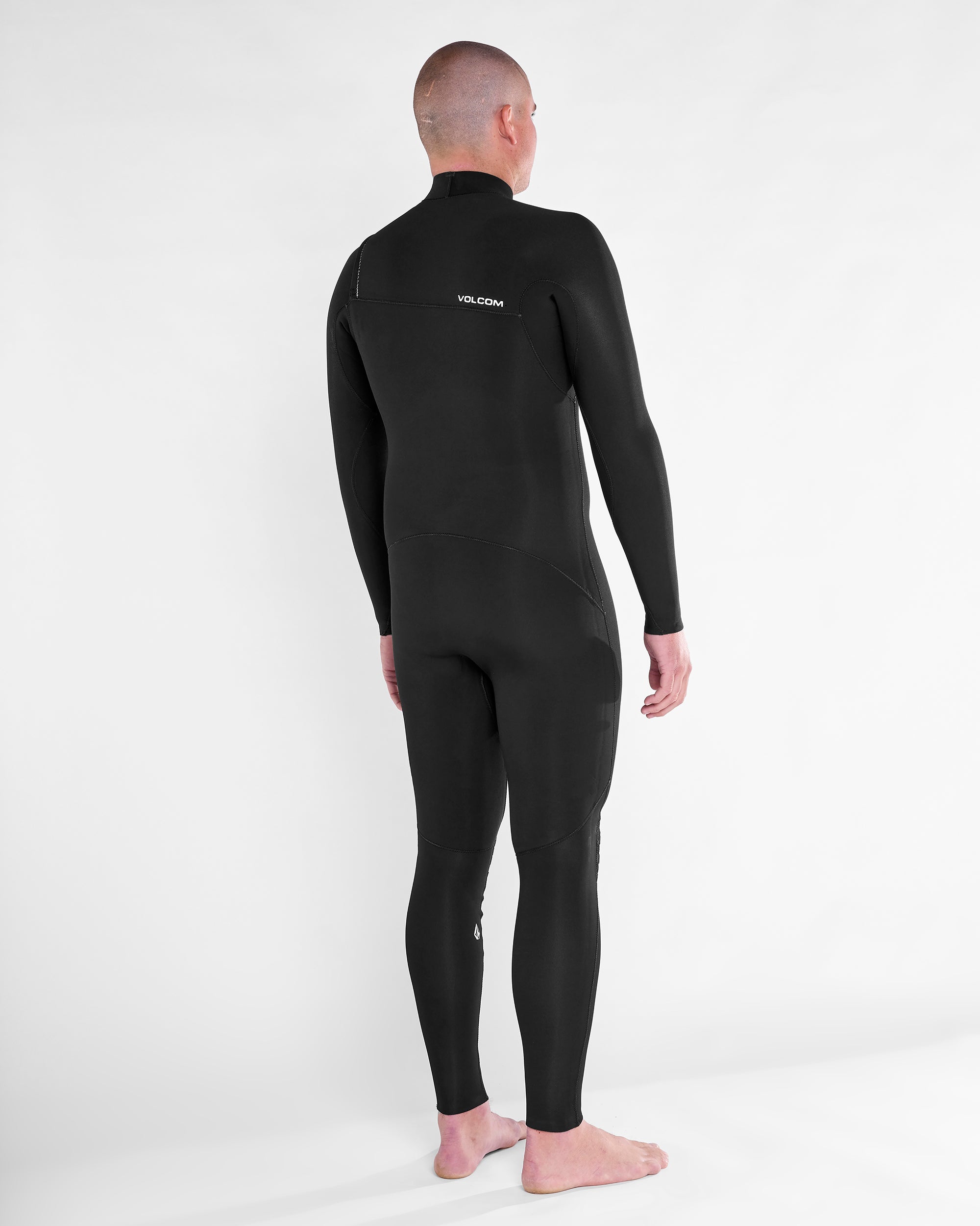 Volcom Modulator 4/3mm ボルコムウエットスーツ- ブラック 4/3mm Men's Volcom MODULATOR Back Zip Fullsuit | Wetsuit Wearhouse
