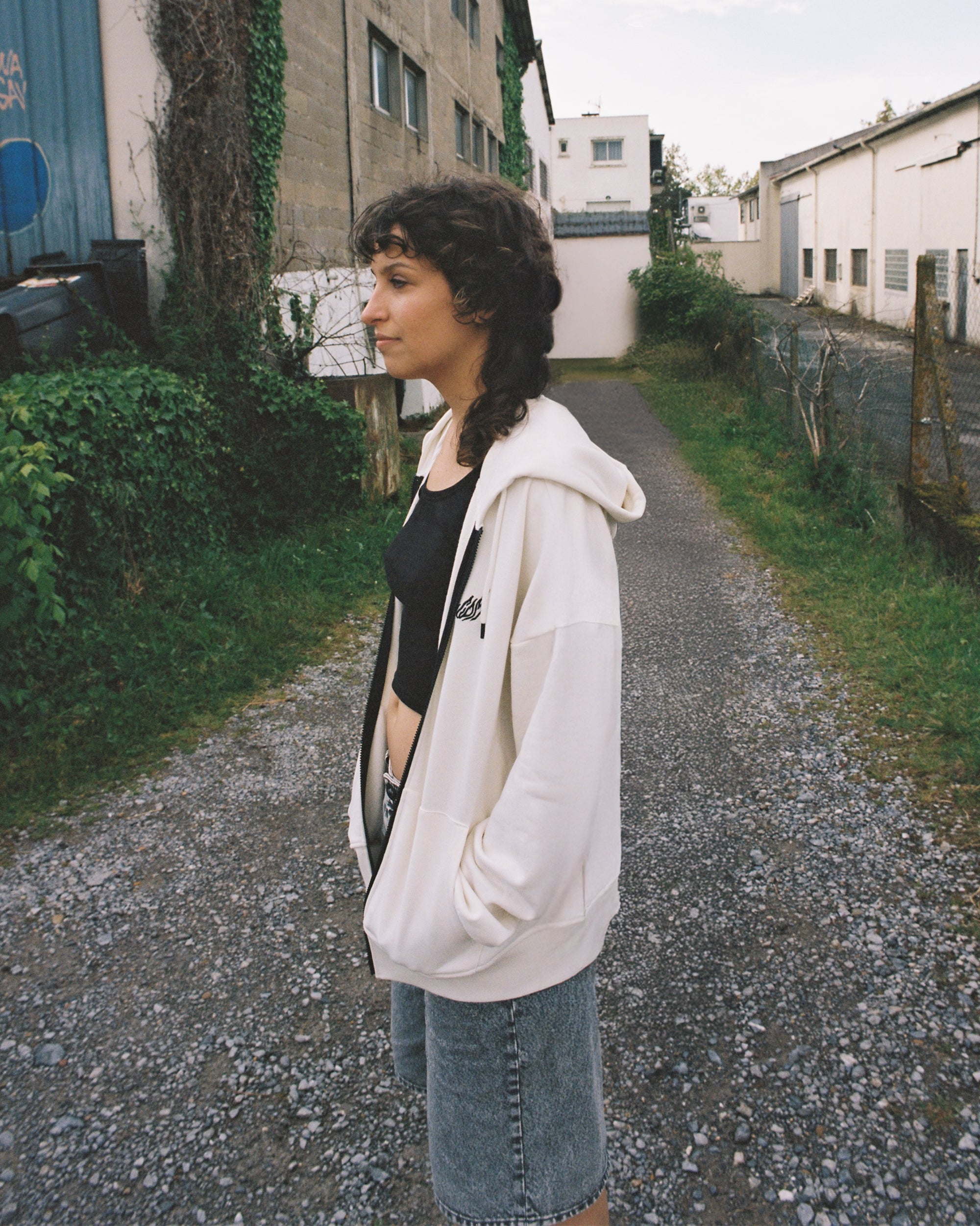 Alix Zip-up Hoodie - STAR WHITE - Women - Volcom Europe Alix Zip-up Hoodie - STAR WHITE - Women - Volcom Europe
