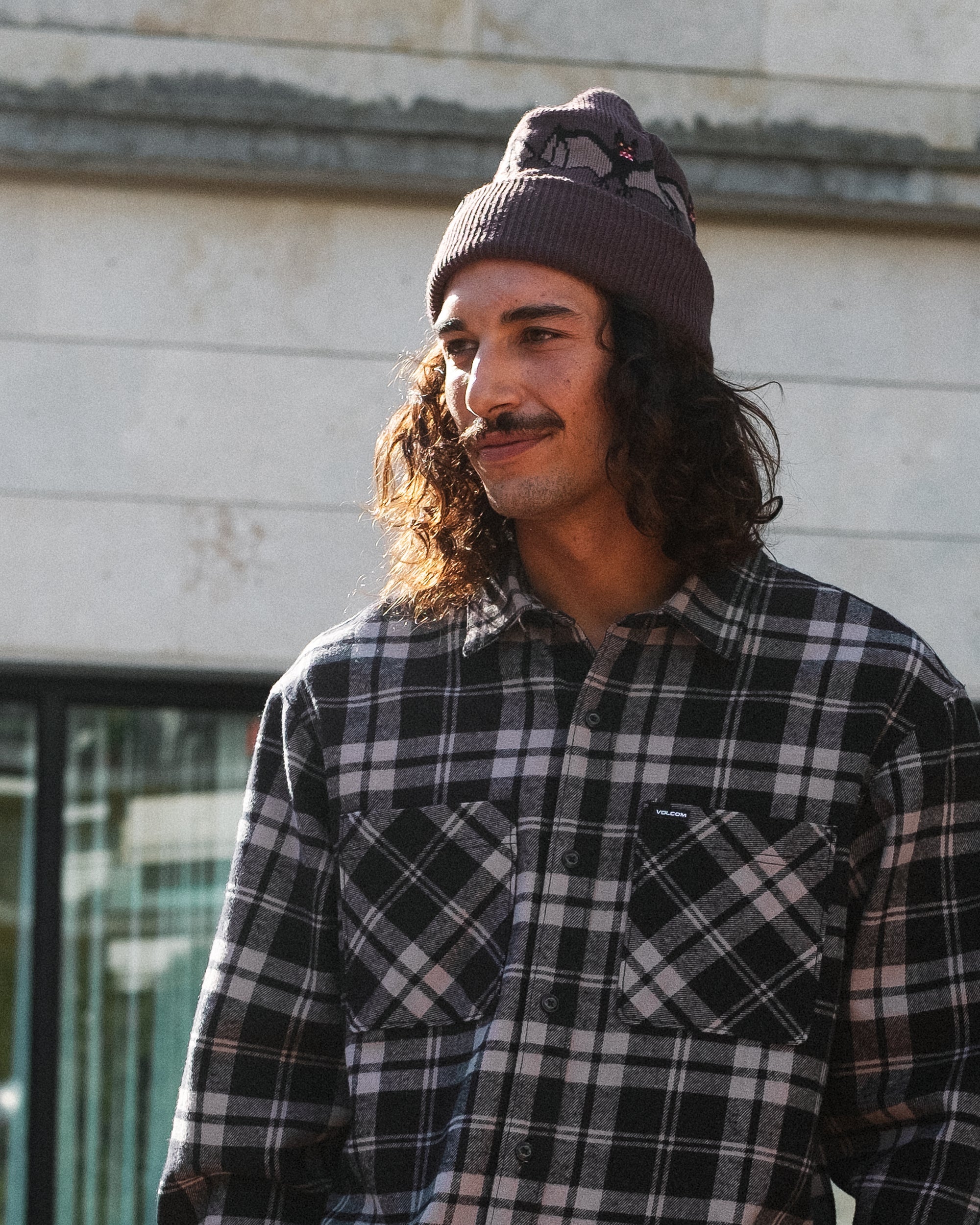Ozzy Beanie - Raisin - Men - Volcom EU – Volcom Europe