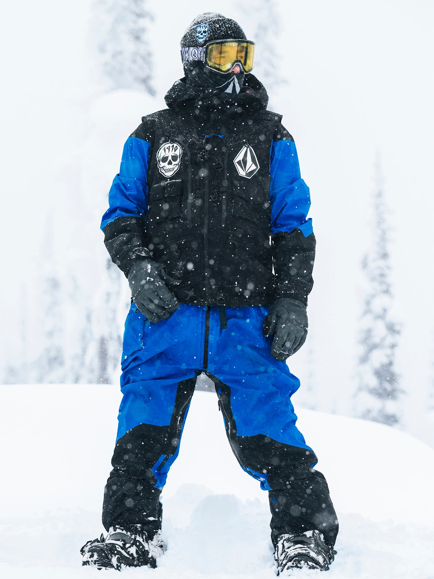 Mens Jamie Lynn Gore-Tex Jumpsuit - Electric Blue | Volcom Japan