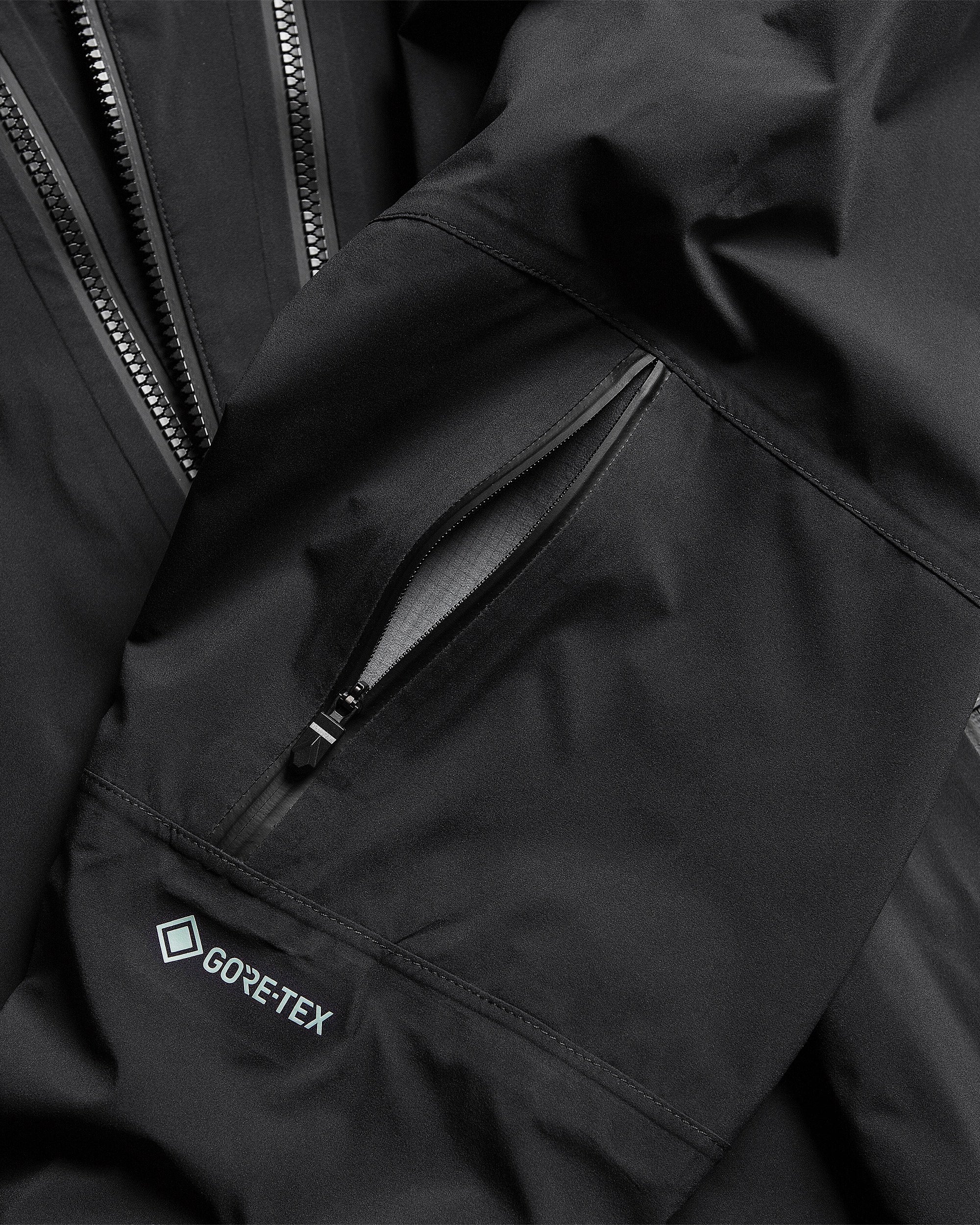 Guch Stretch Gore-Tex Jacket - Black - Men - Volcom EU - 2 Years