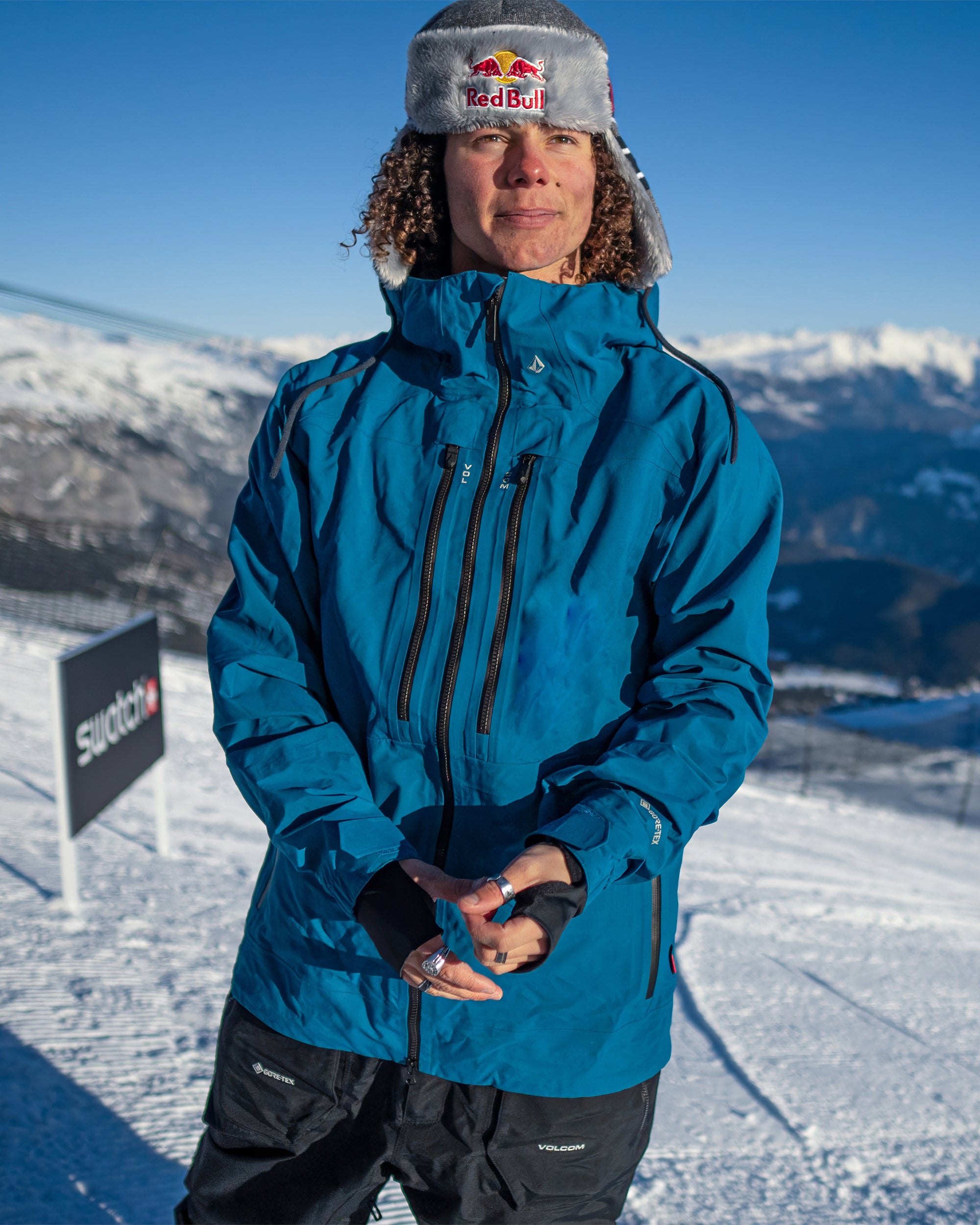 Guide Gore-Tex Jacket - Cobalt - Men - Volcom UK - 2 Years