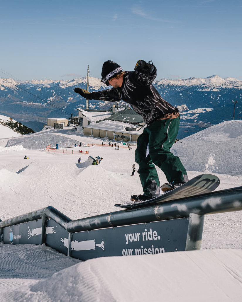 Stone Jacquard Sweater - Black