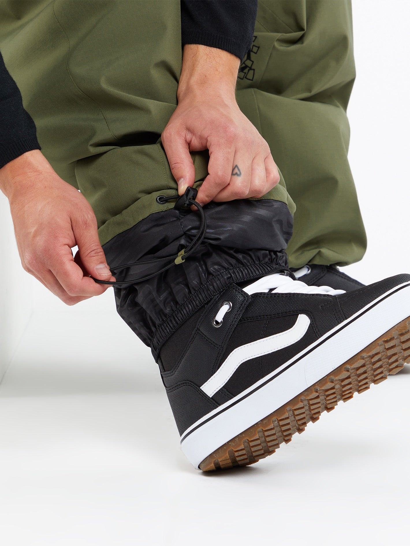 Vlcmxdustbox Trousers - MILITARY - Men - Volcom EU – Volcom Europe