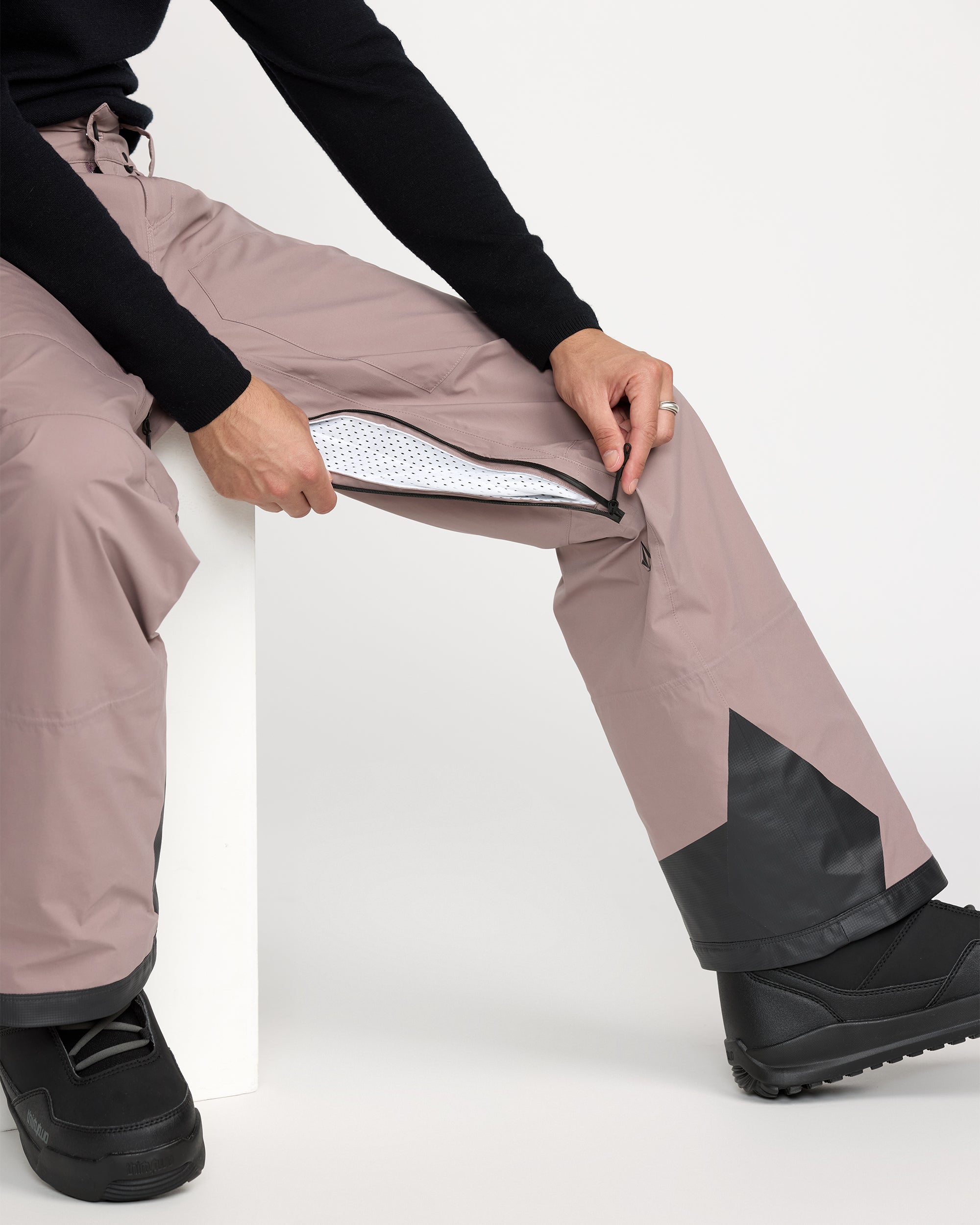 Guch Stretch Gore-tex Trousers - Mauve - Men - Volcom EU – Volcom