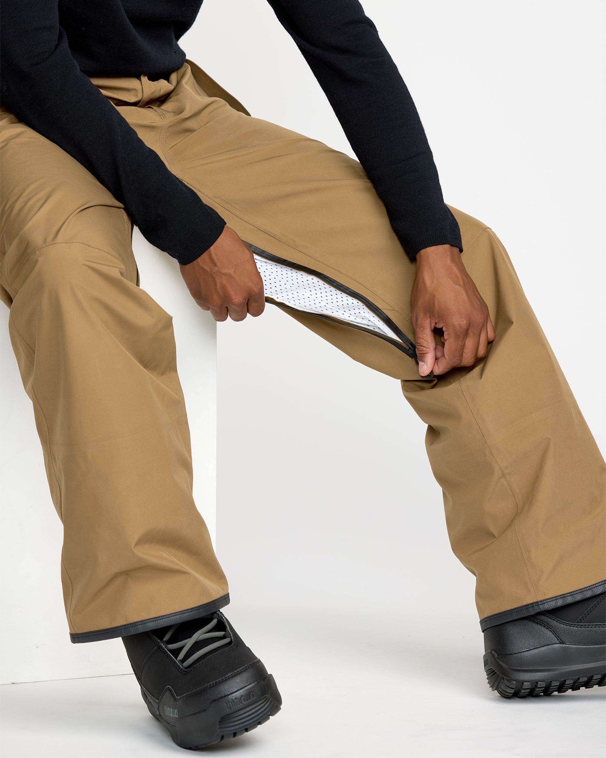 Tester 3L Gore-Tex Trousers - Bronze - Men - Volcom EU – Volcom Europe