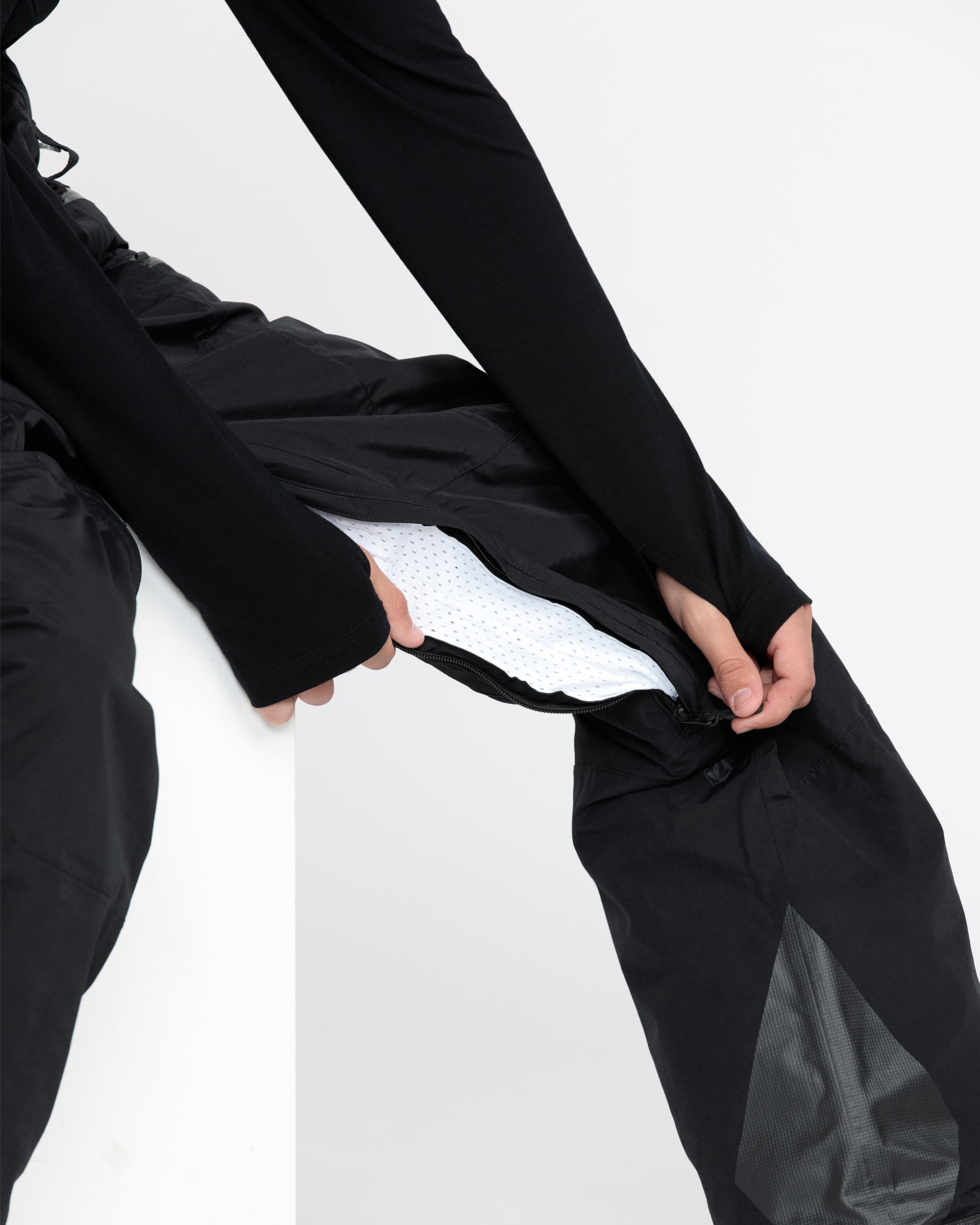 Rain Gore-Tex Bib Overall - Black - Men - Volcom EU – Volcom Europe