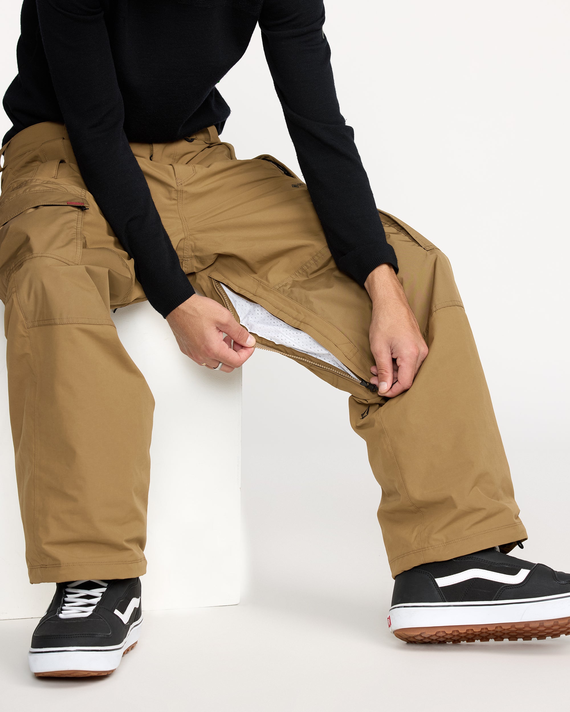 Longo Gore-Tex Trousers - Bronze - Men - Volcom EU – Volcom Europe
