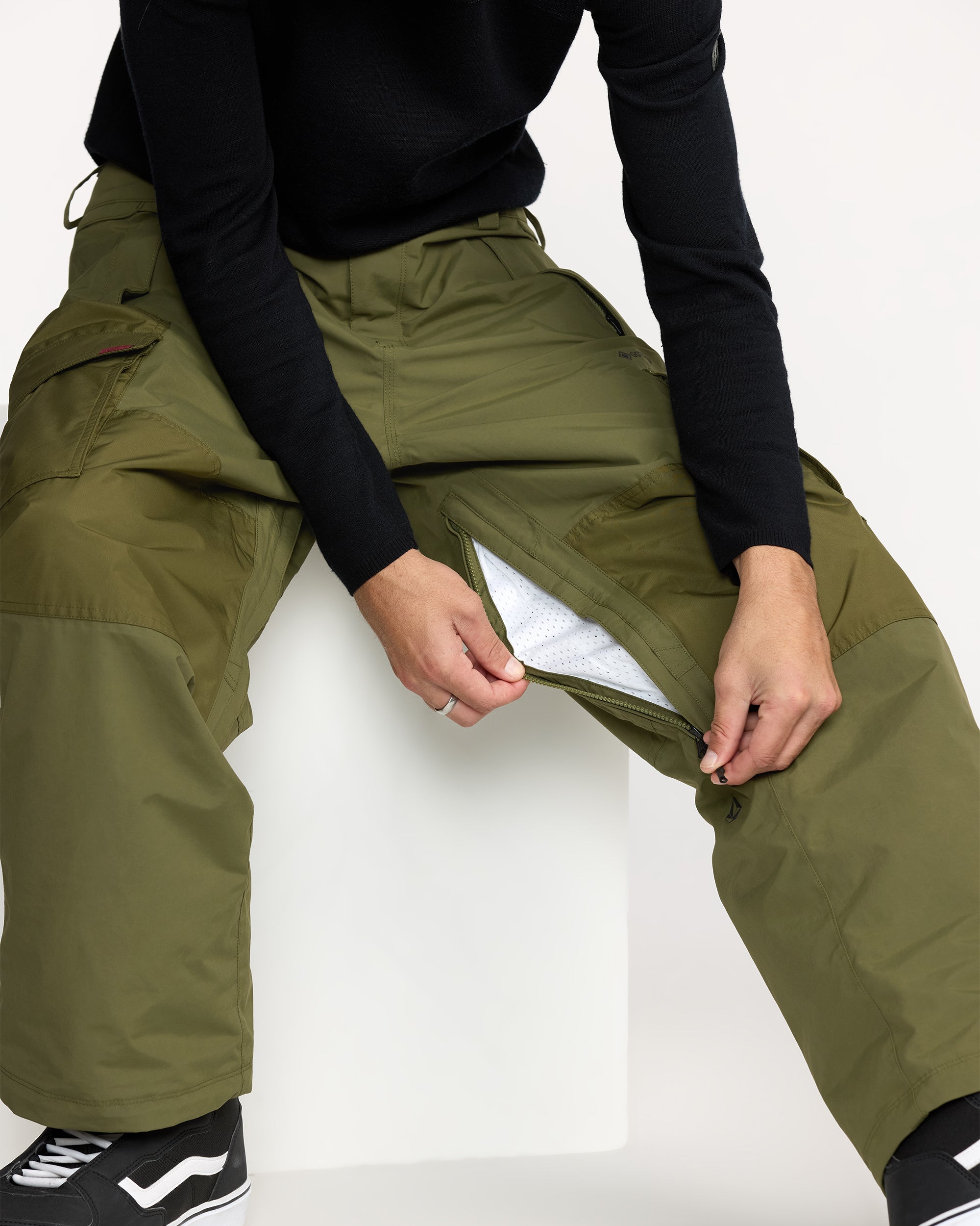 Longo Gore-Tex Trousers - Dark Olive - Men - Volcom EU – Volcom Europe