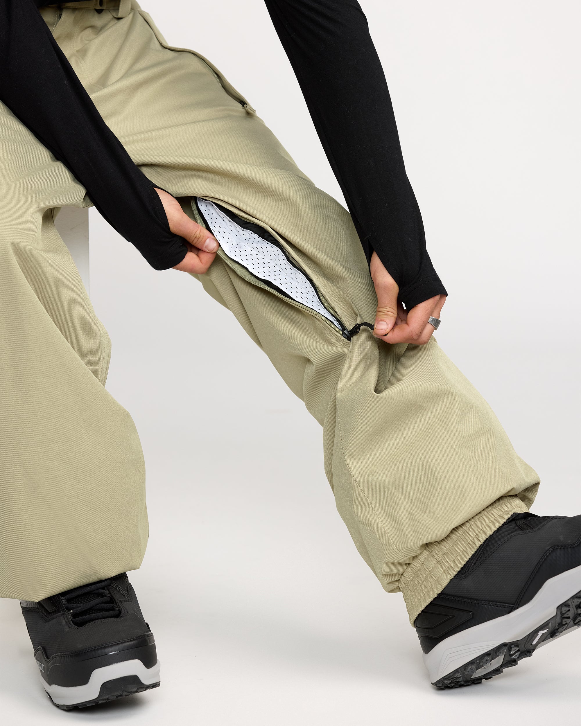 Arthur 20K Trousers - Moss Green - Men - Volcom EU – Volcom Europe