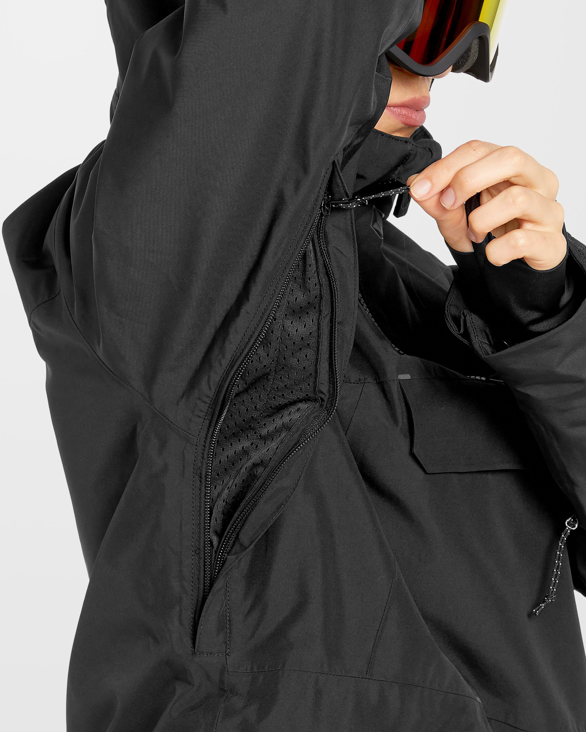Fern Insulated Gore-Tex Jacket - Black - Women - Volcom EU - 2