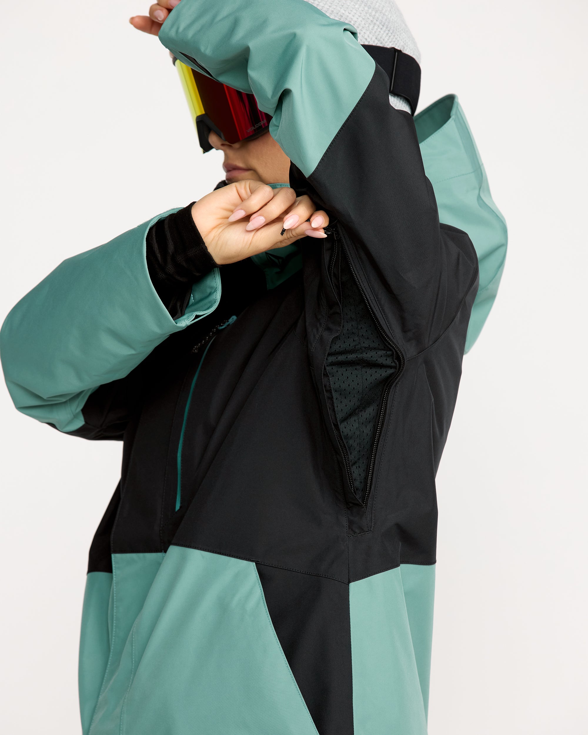 V.Co Eras Insulated Gore-Tex Jacket - Arctic Blue - Women - Volcom