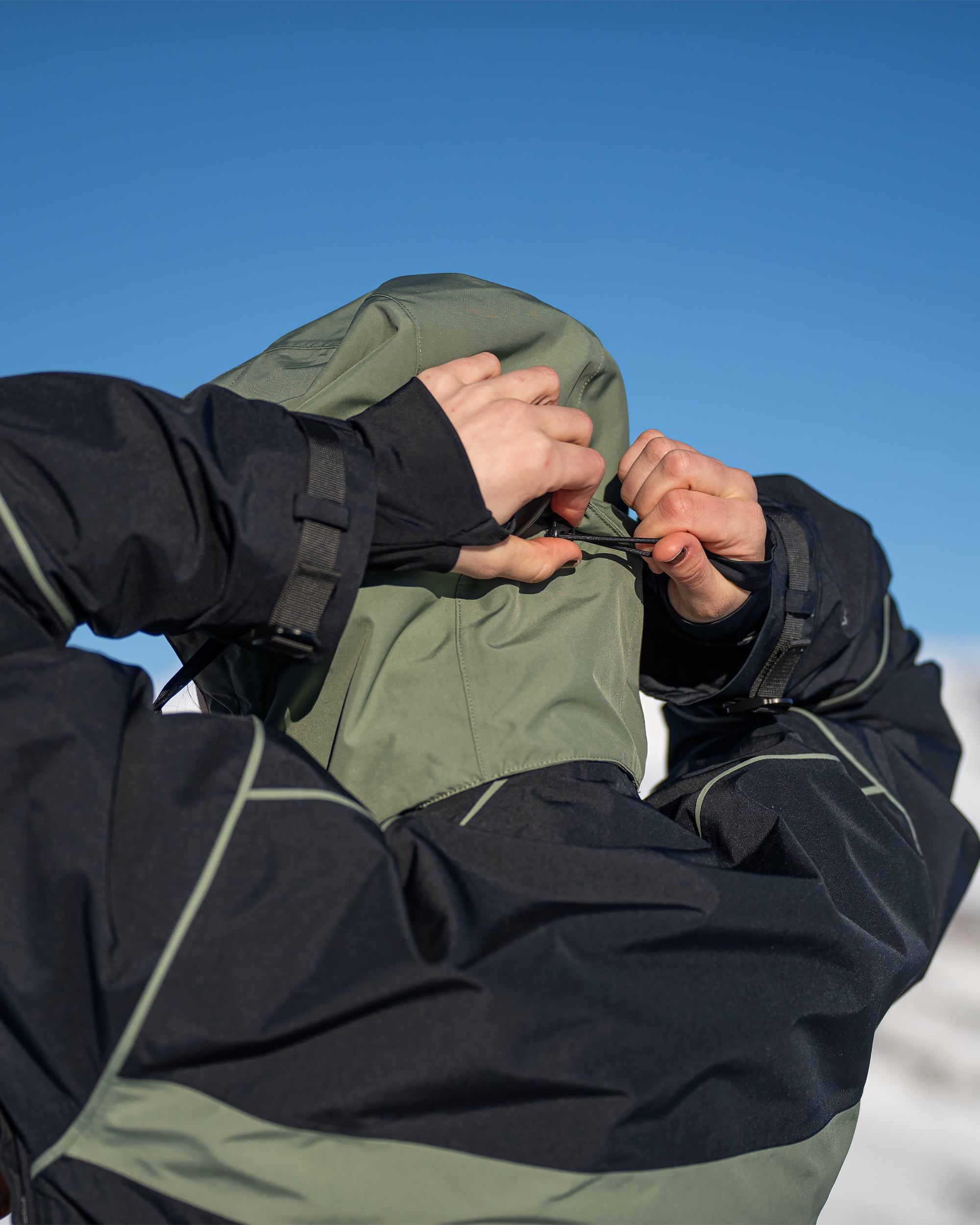 VOLCOM DLM GORE-TEX JACKET ブラック Dlm Gore-Tex Jacket - Black - Women - Volcom EU - 2 Years Warranty