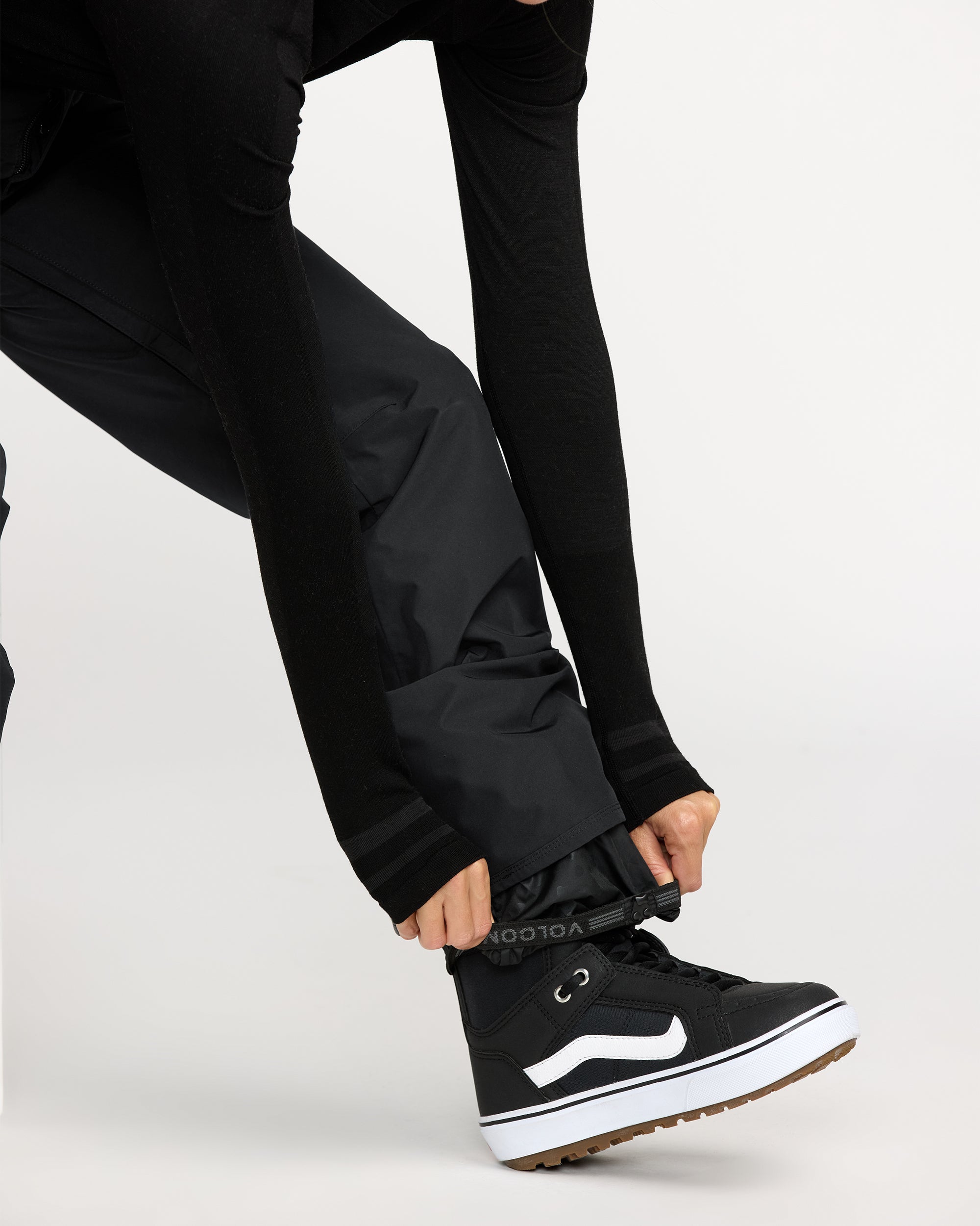 Kanyon Insulated Gore-Tex Trousers - Black - Women - Volcom EU