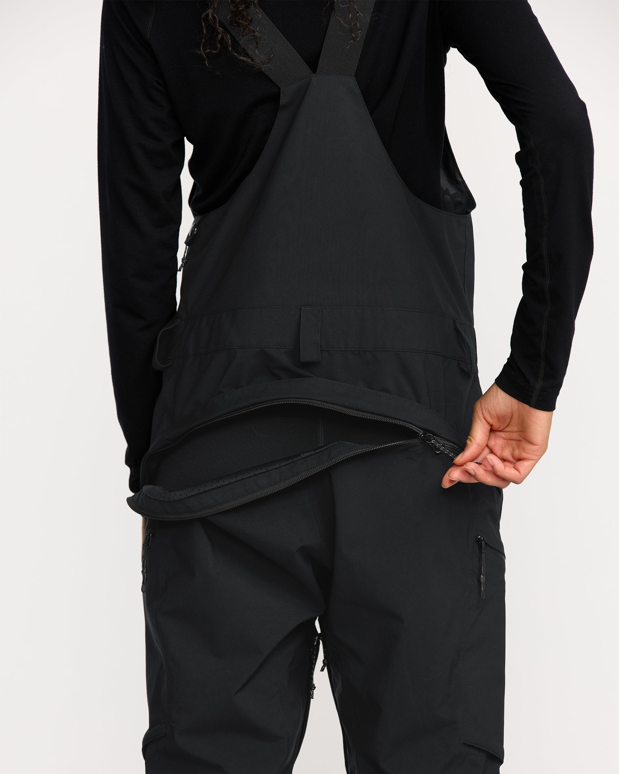 Ash Stretch Gore-Tex Bib Overall - Black - Women - Volcom EU
