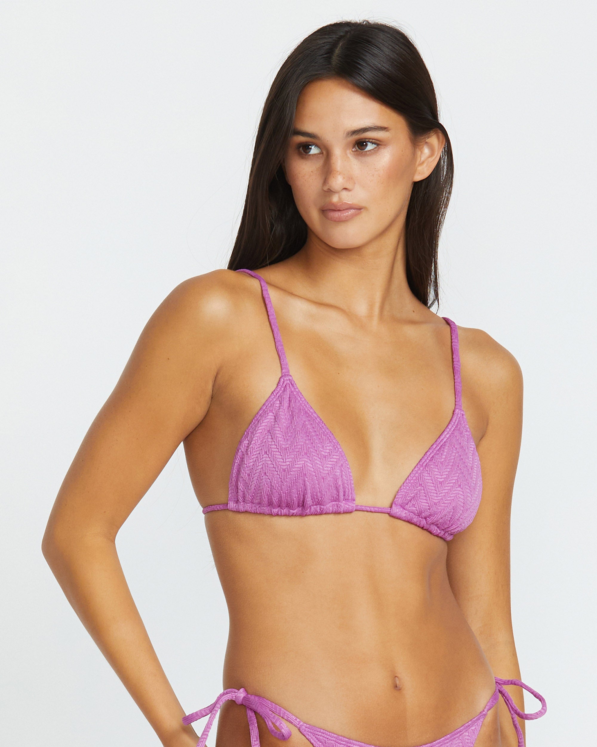 O1412505_IRI_2.jpg?v=1733146195