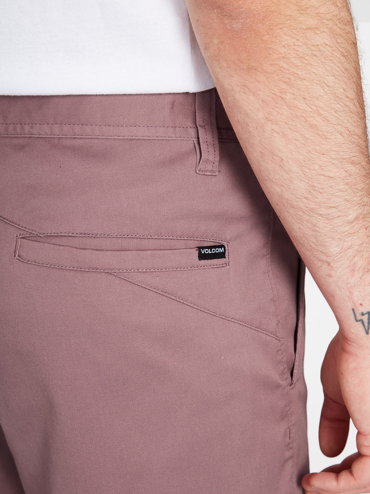 Frickin Modern Stretch 19 Short BORDEAUX BROWN Men Volcom EU