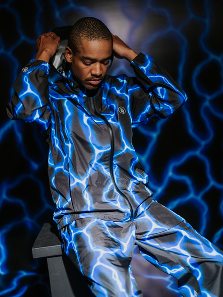 A1512400_BLK_LIFESTYLE3_grande A1512400_BLK_LIFESTYLE3_grande