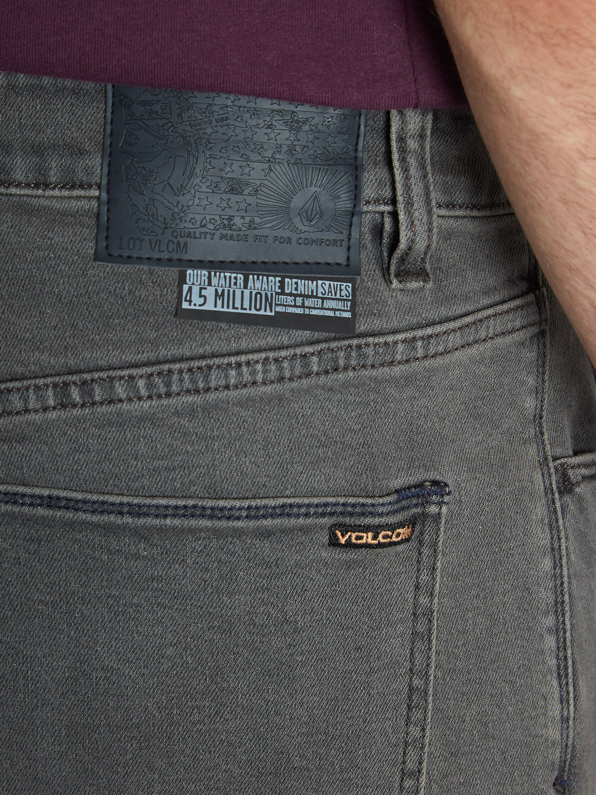 Billow Tapered Jeans - BLACK OZONE (A1932200_BKZ) [4]