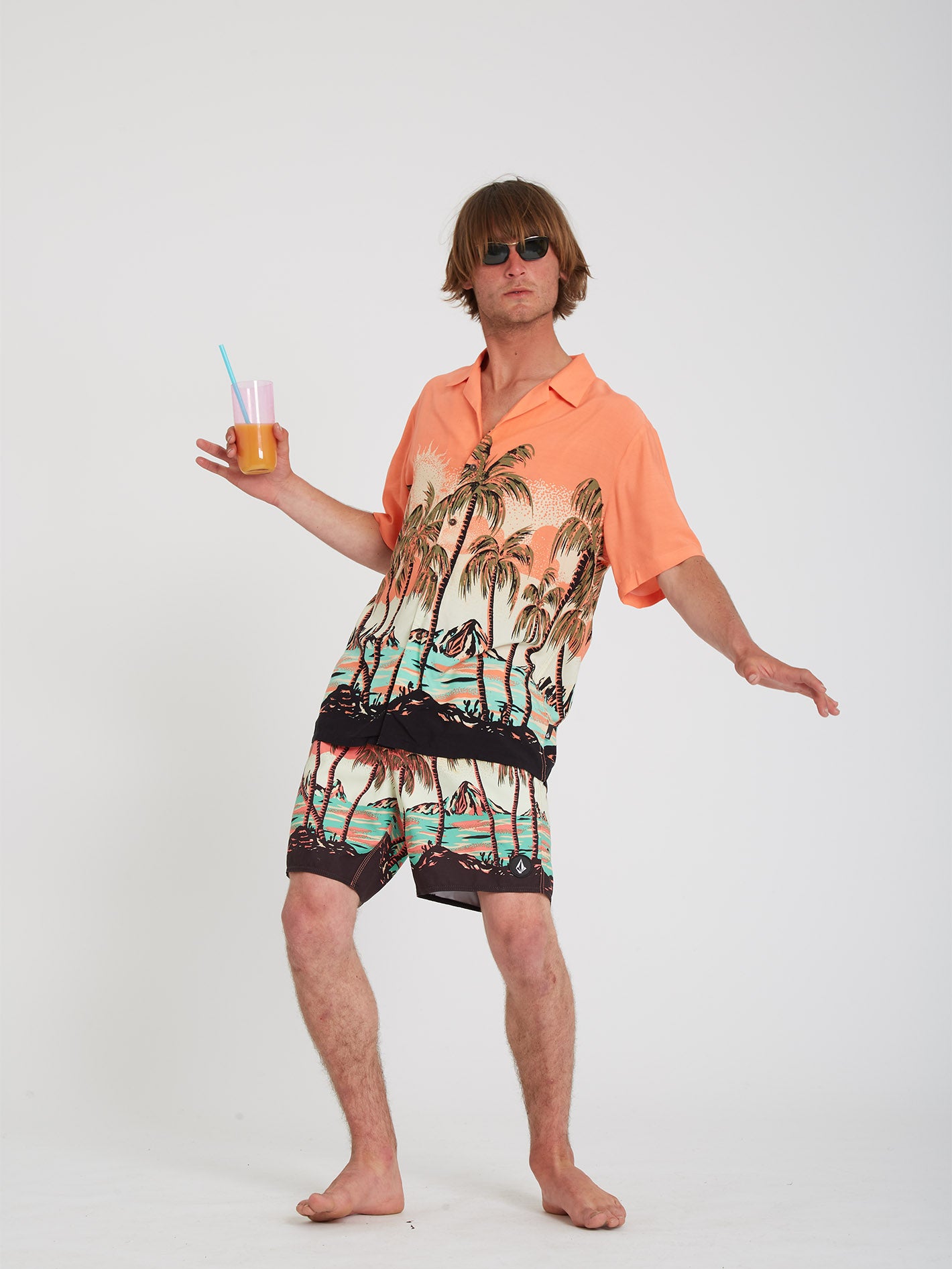 Novelty Trunk 17" Boardshort - LIVING CORAL