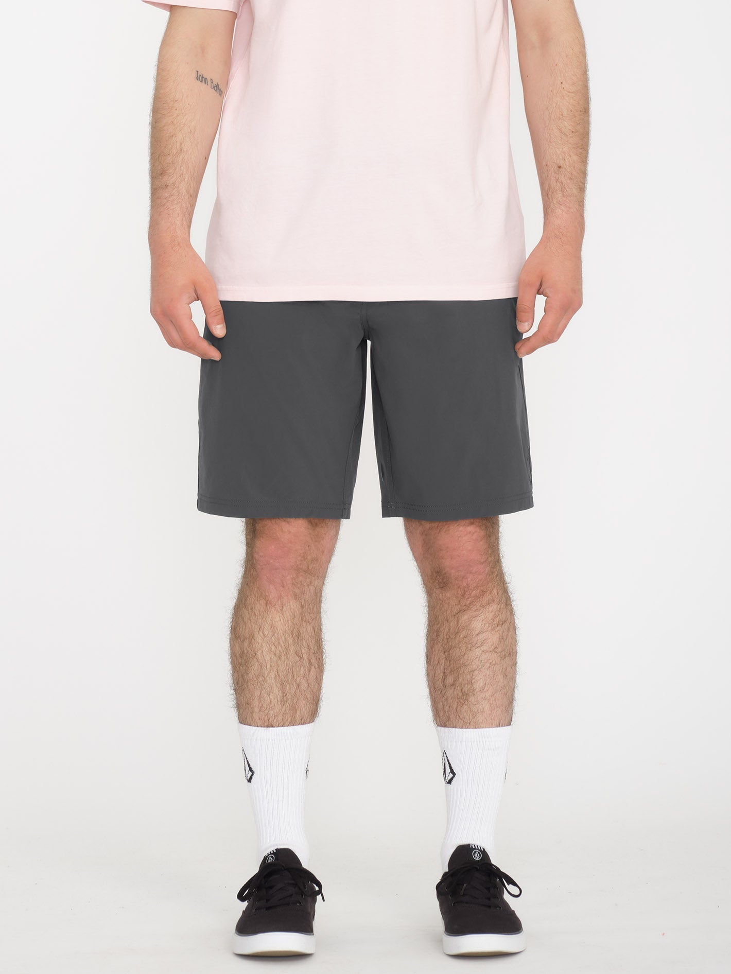 Voltripper Hybrid 20" Short - ASPHALT BLACK