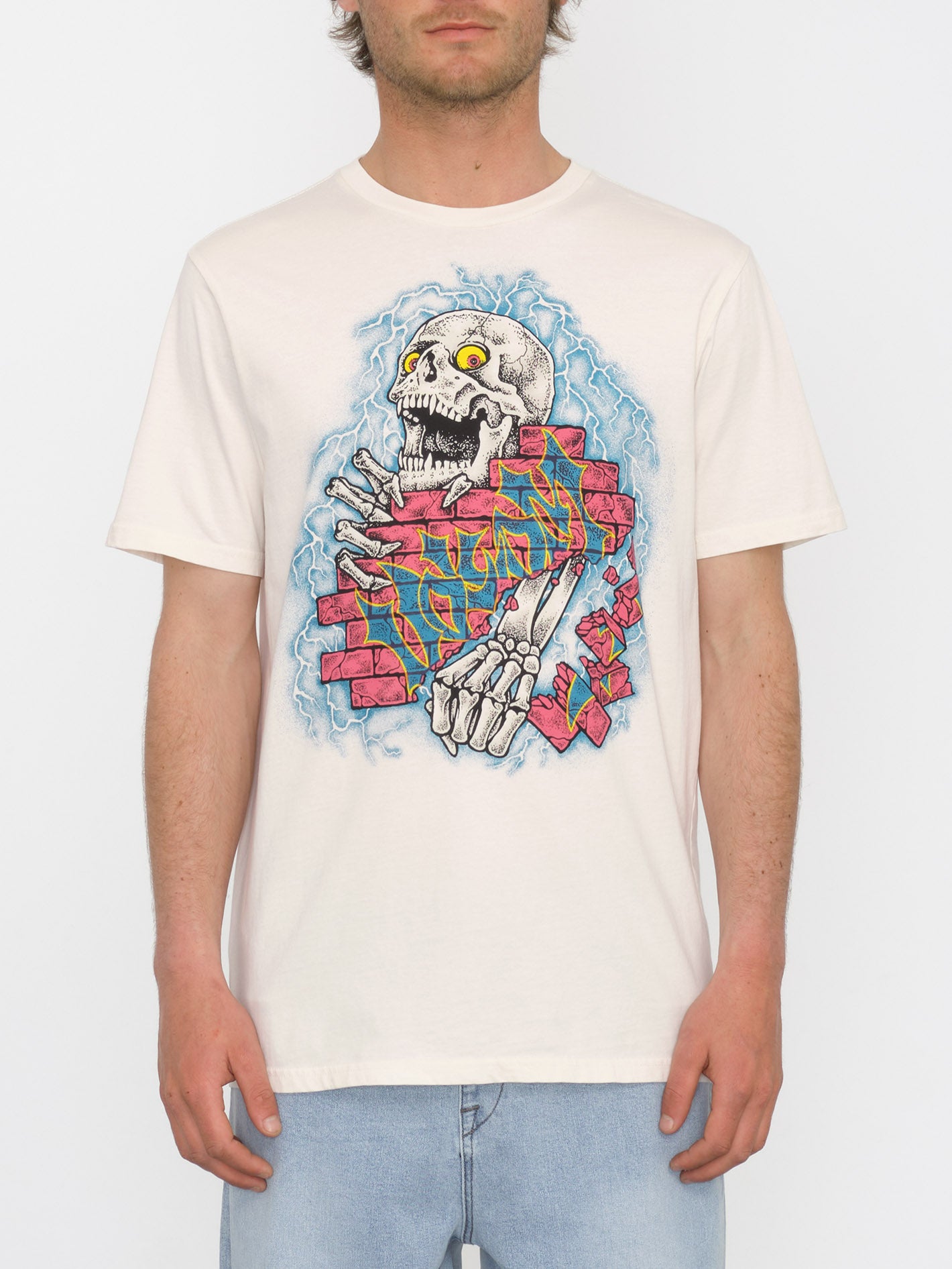 Wall Puncher T-shirt - OFF WHITE