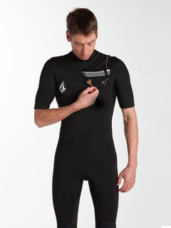 Modulator 2/2 mm Short Sleeve Chest Zip Spring Wetsuit - Black