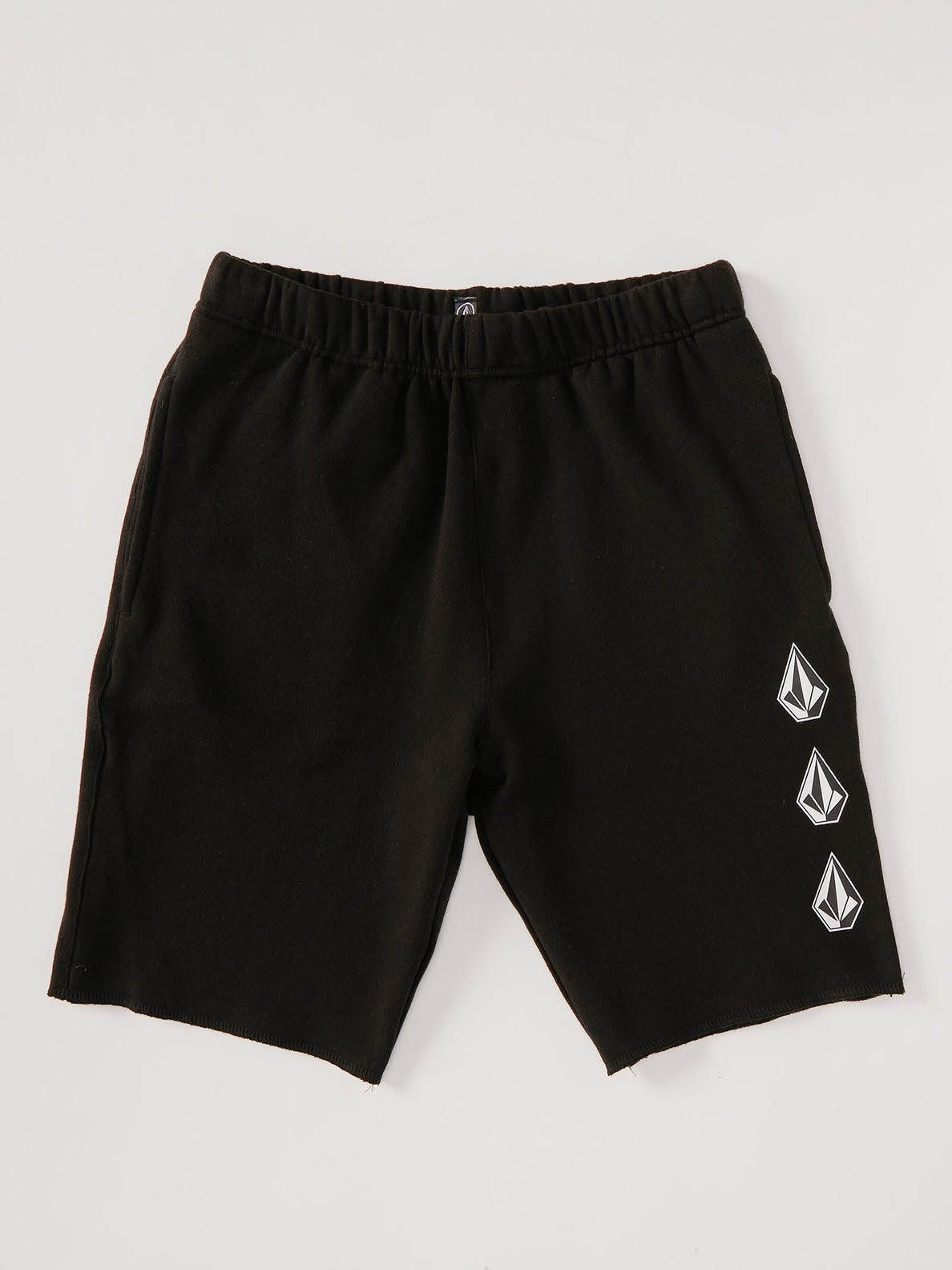 ICONIC STONE FLEECE SHORT (C1032102_BLK) [F]