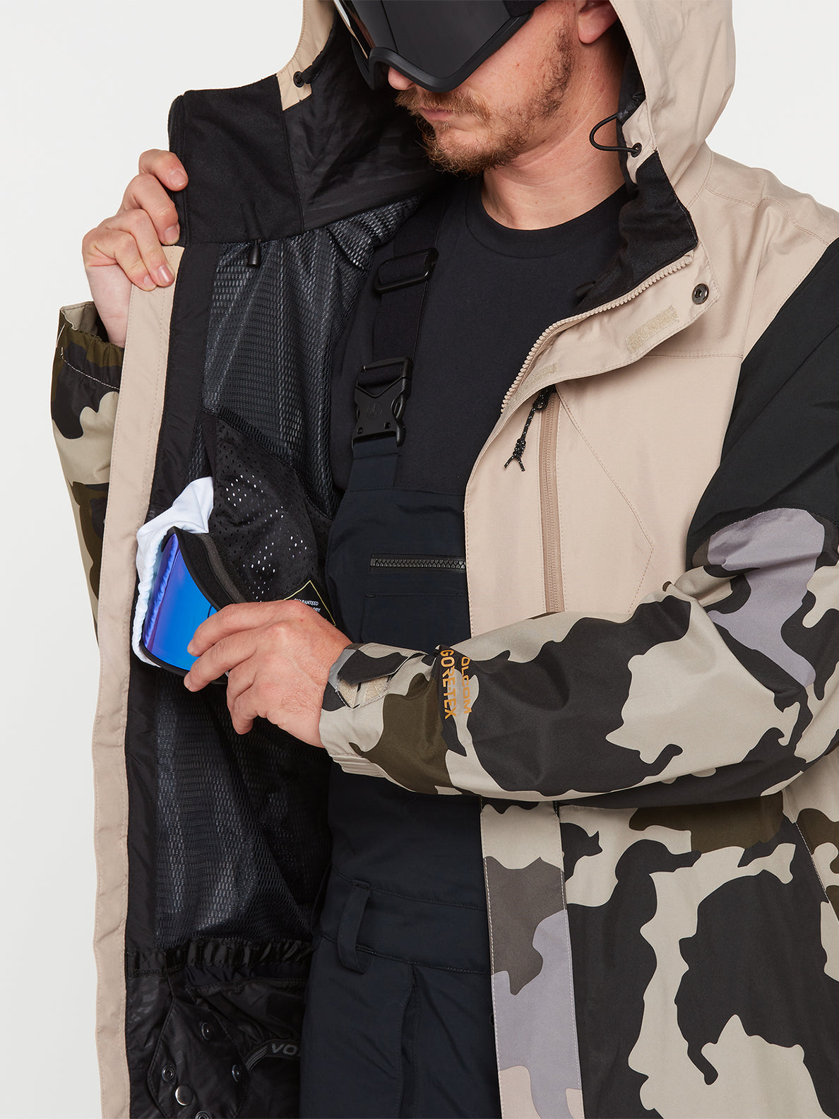 L Gore Tex Jacket WHITE Volcom Europe