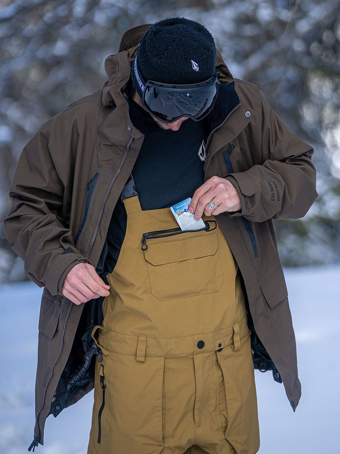 Volcom rain online bib