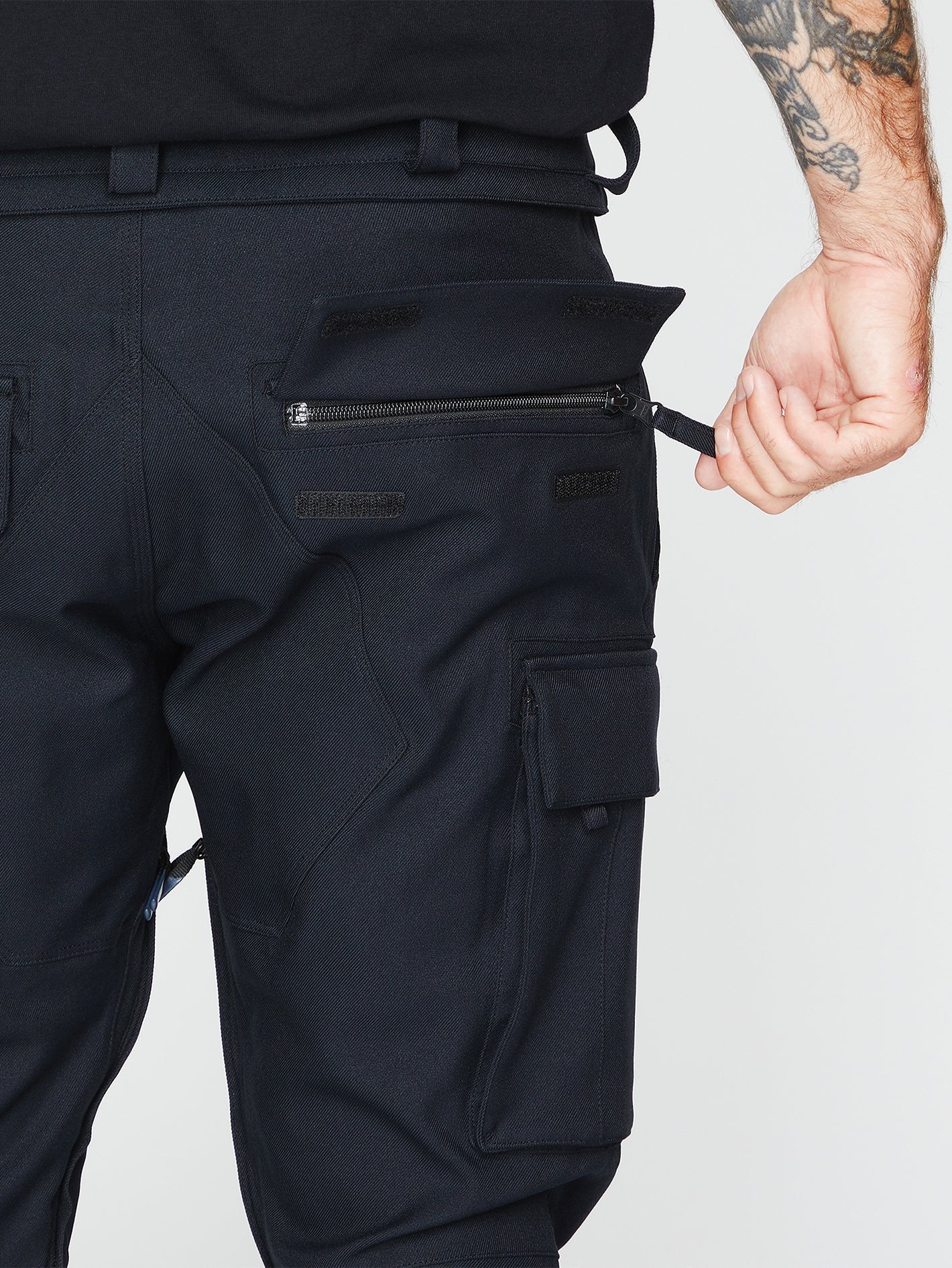 New Articulated Trousers - Black | Volcom Europe