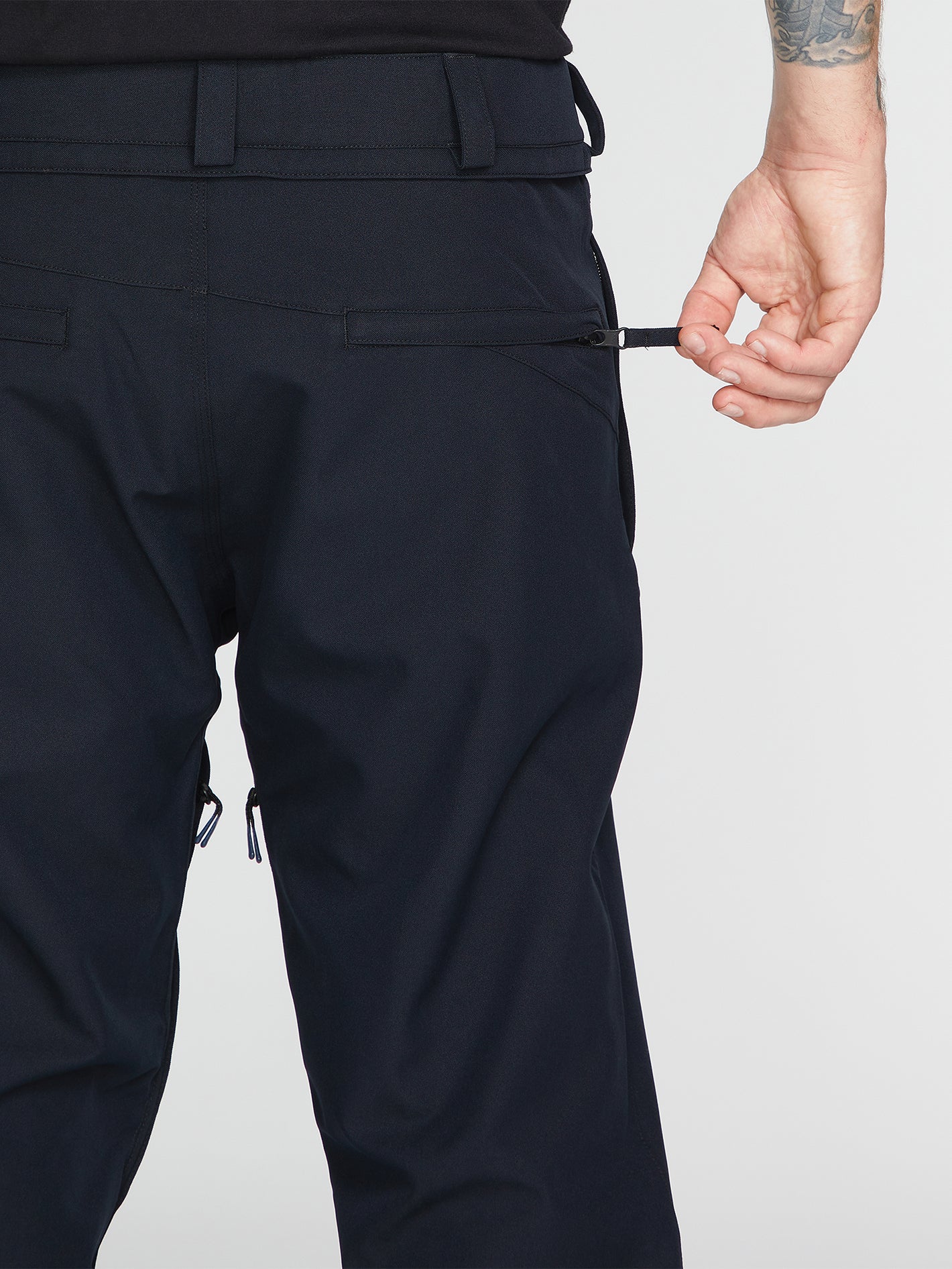 Freakin Snow Chino Trousers - Black | Volcom Europe