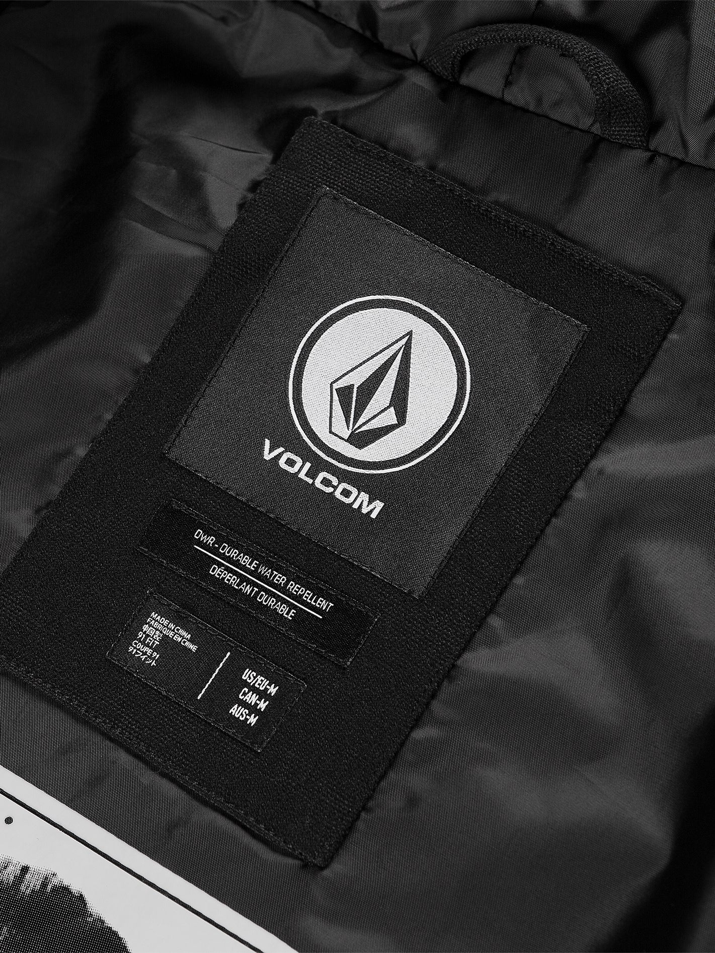 Dustbox Jacket - Black (Unisex) | Volcom Europe