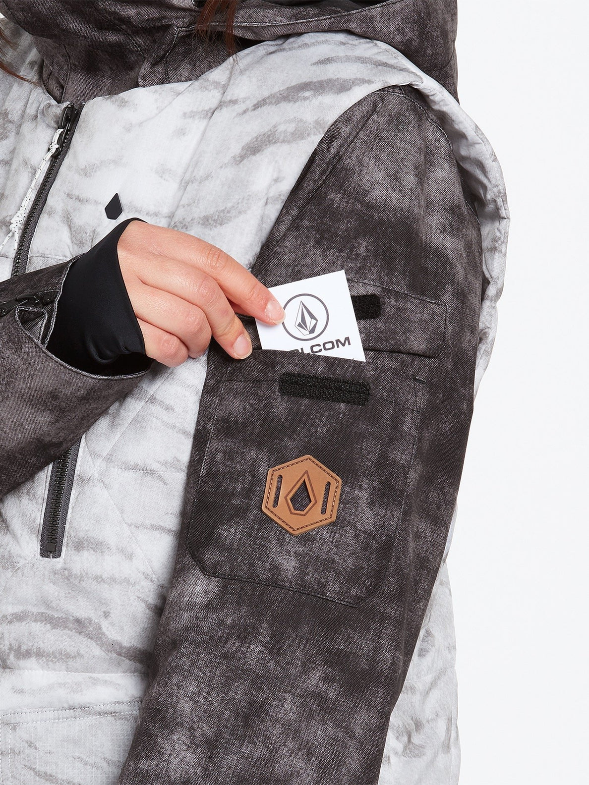 Vault 4-In-1 Jacket - WHITE TIGER