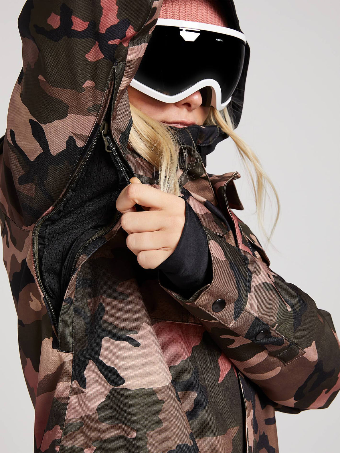 Volcom kuma clearance