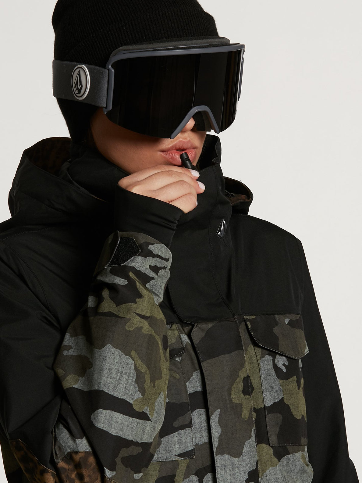LEDA GORE-TEX JACKET (H0652100_BRD) [18]