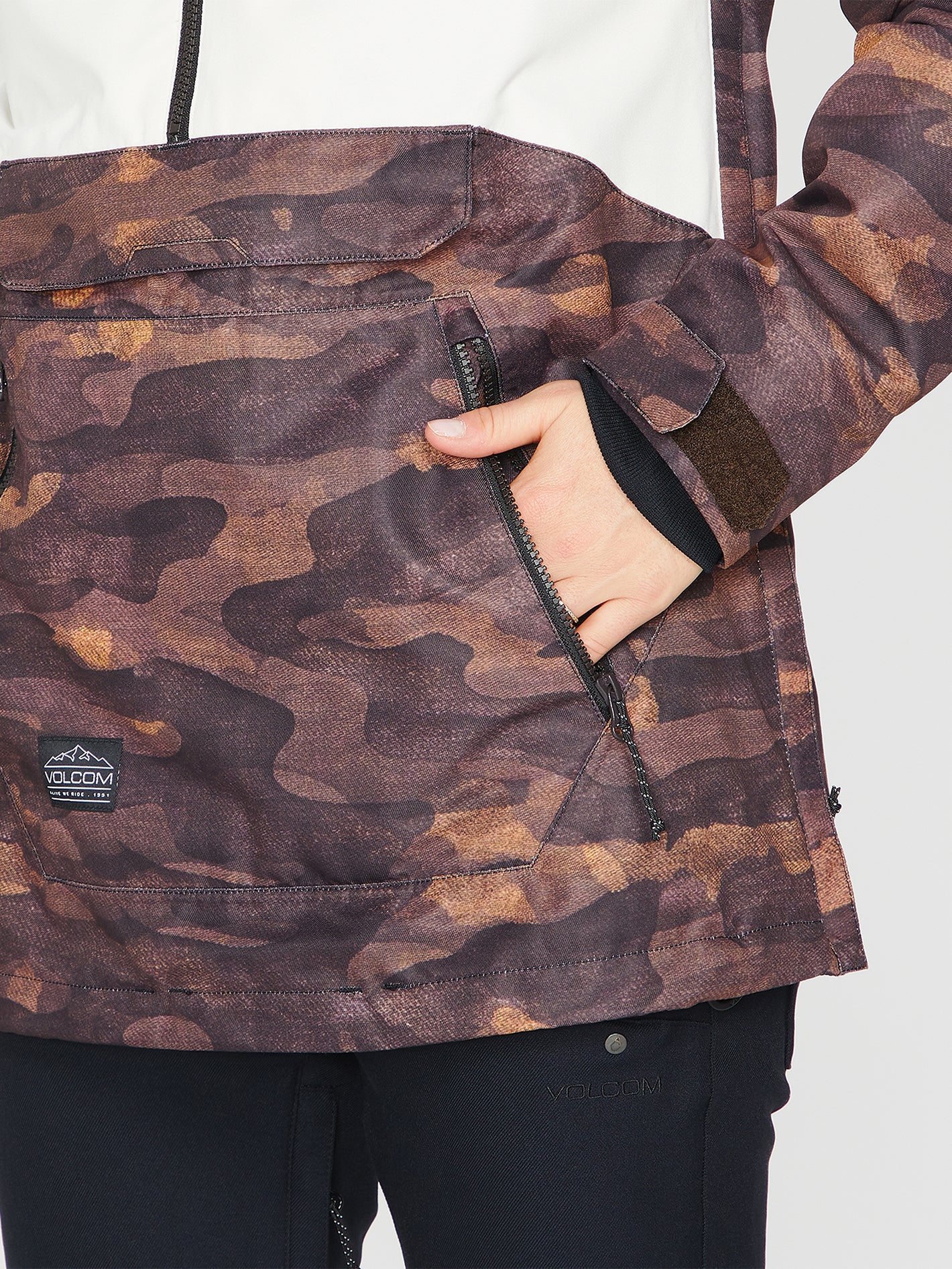 Mirror Pullover Jacket - Dusk Camo | Volcom Europe