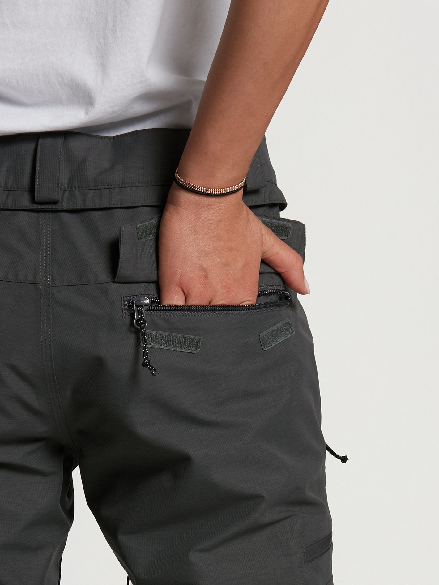 Aston GORE-TEX Pants - Black Red | Volcom Europe