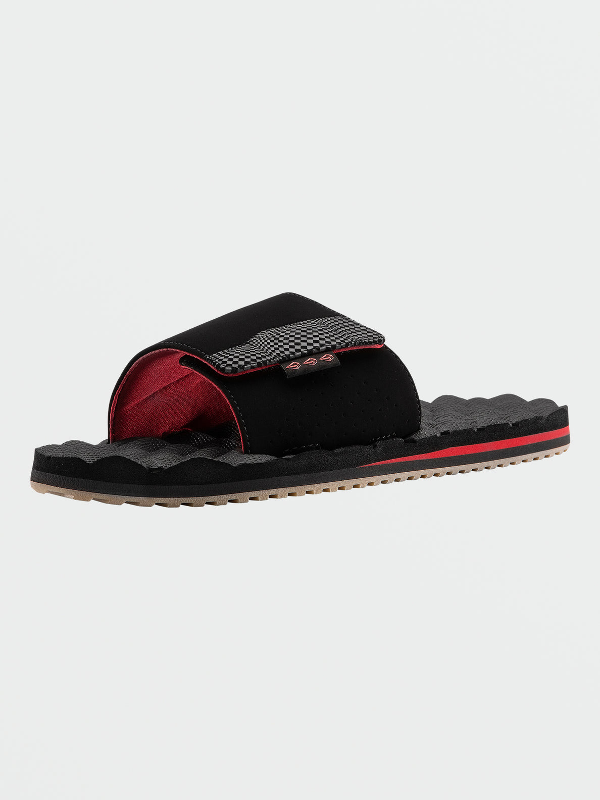 Volcom slides online